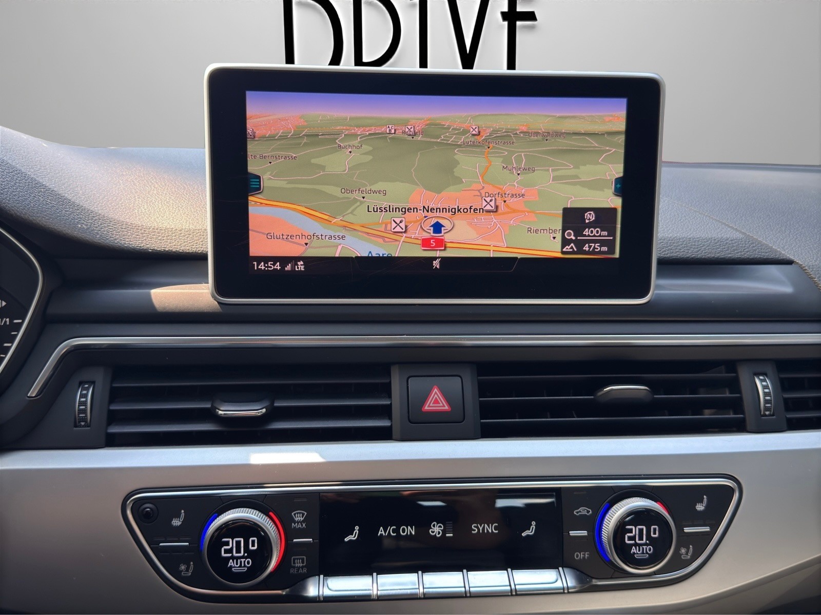 AUDI A4 allroad 2.0 TDI quattro S-tronic-image-12