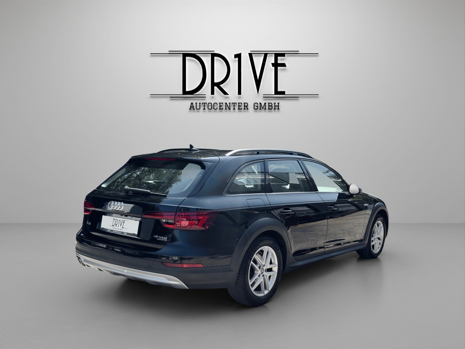 AUDI A4 allroad 2.0 TDI quattro S-tronic-image-4