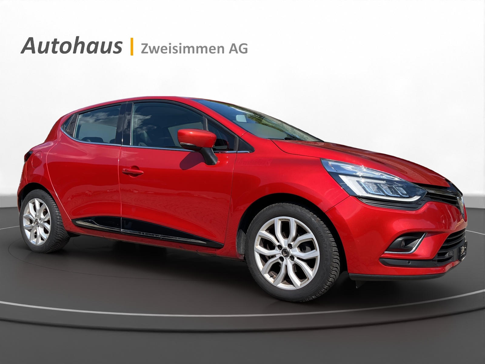 RENAULT Clio 0.9 Intens-image-4