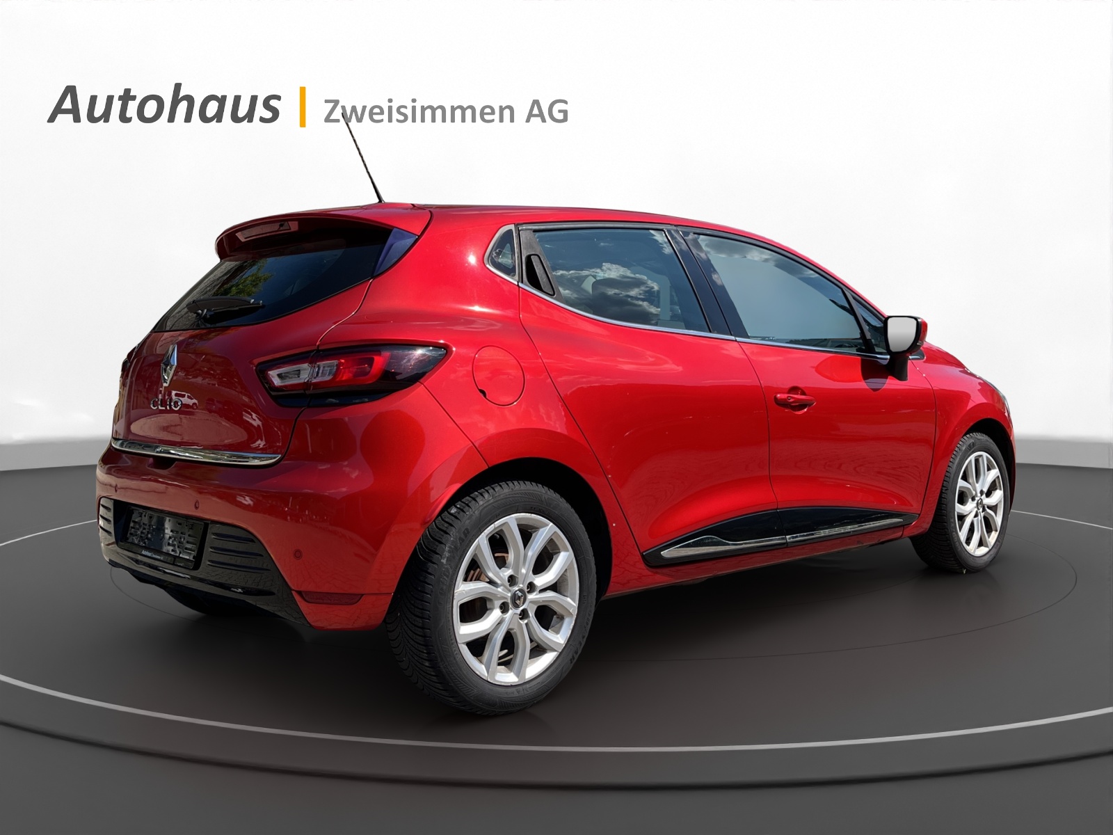 RENAULT Clio 0.9 Intens-image-5