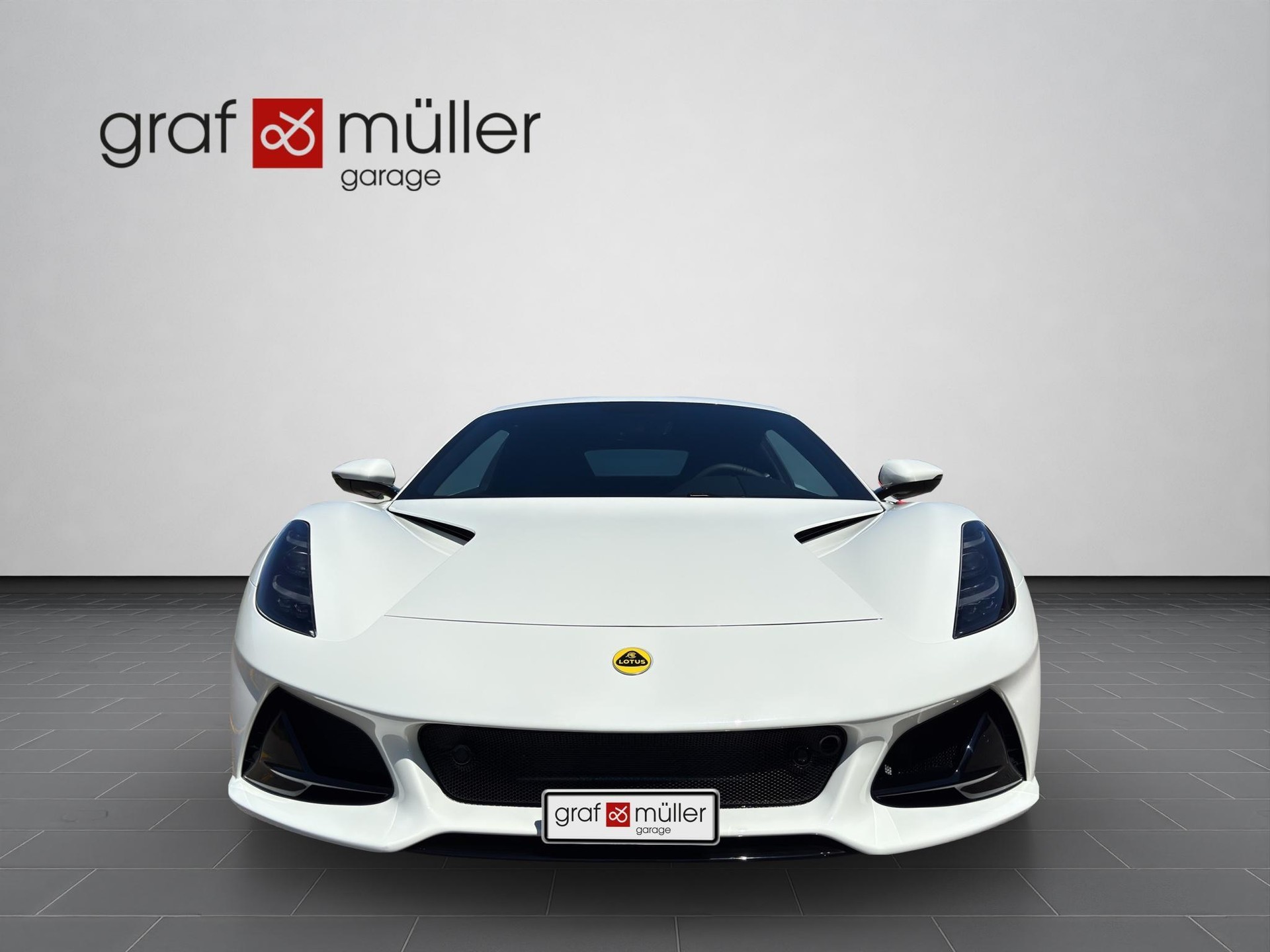 LOTUS Emira 2.0 I4 First Edition-image-2