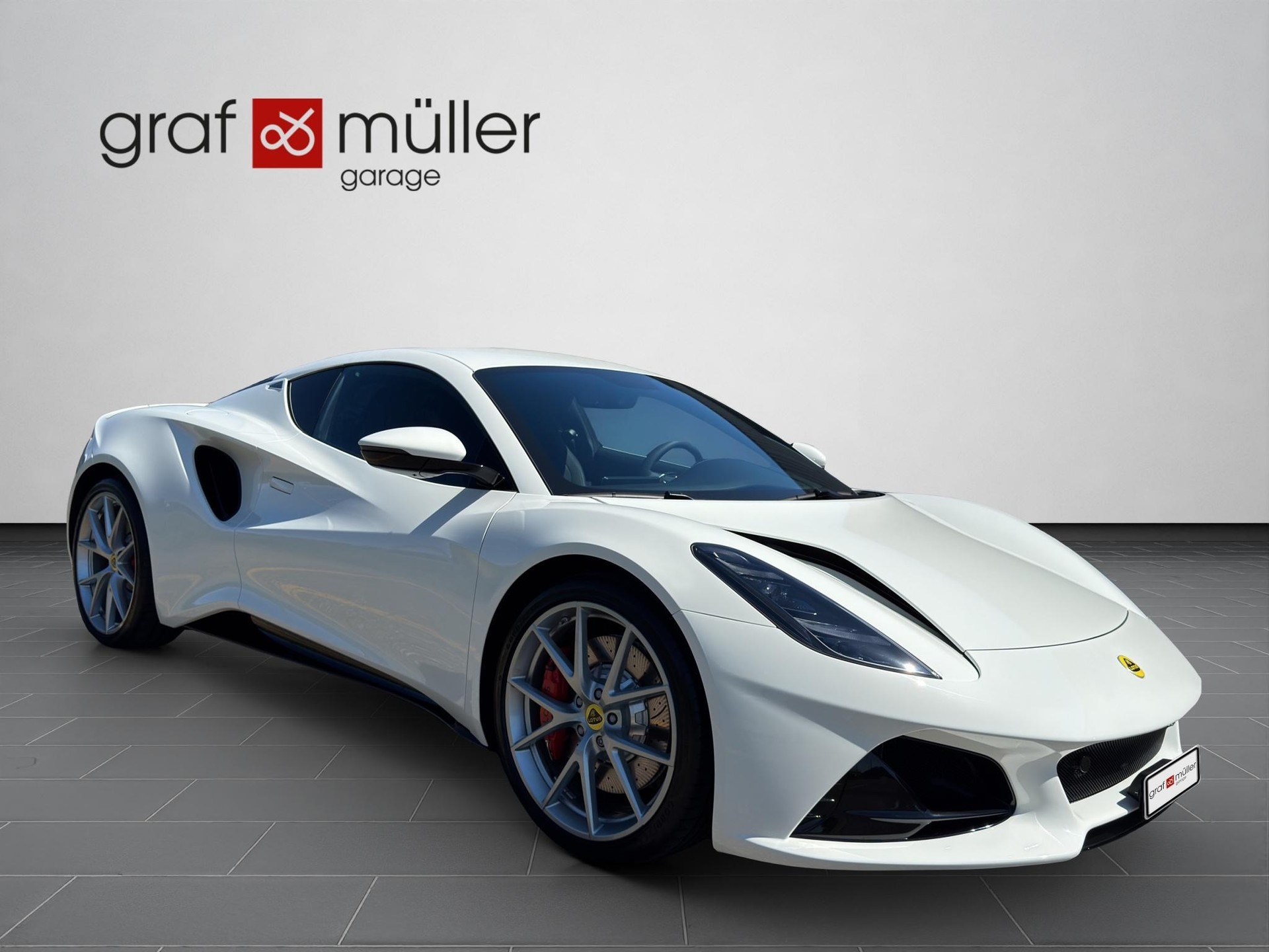 LOTUS Emira 2.0 I4 First Edition-image-18