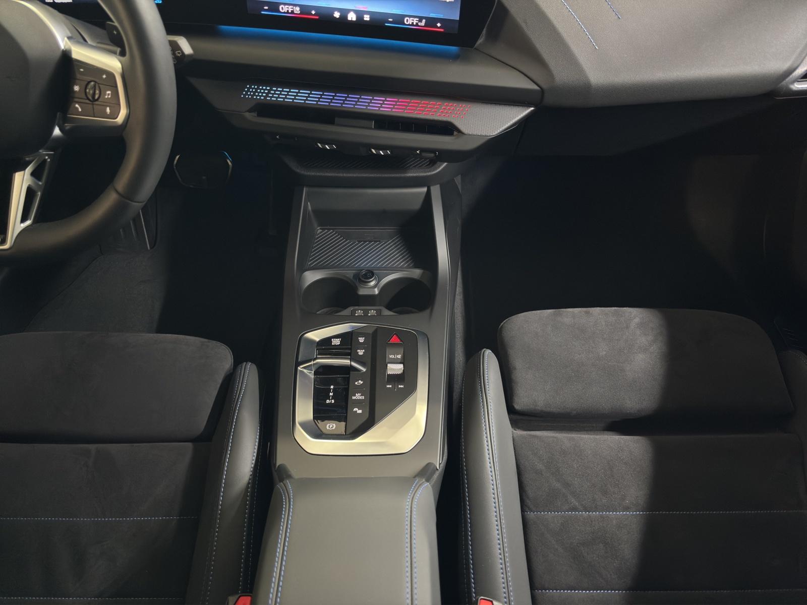 BMW 123 xDrive-image-11