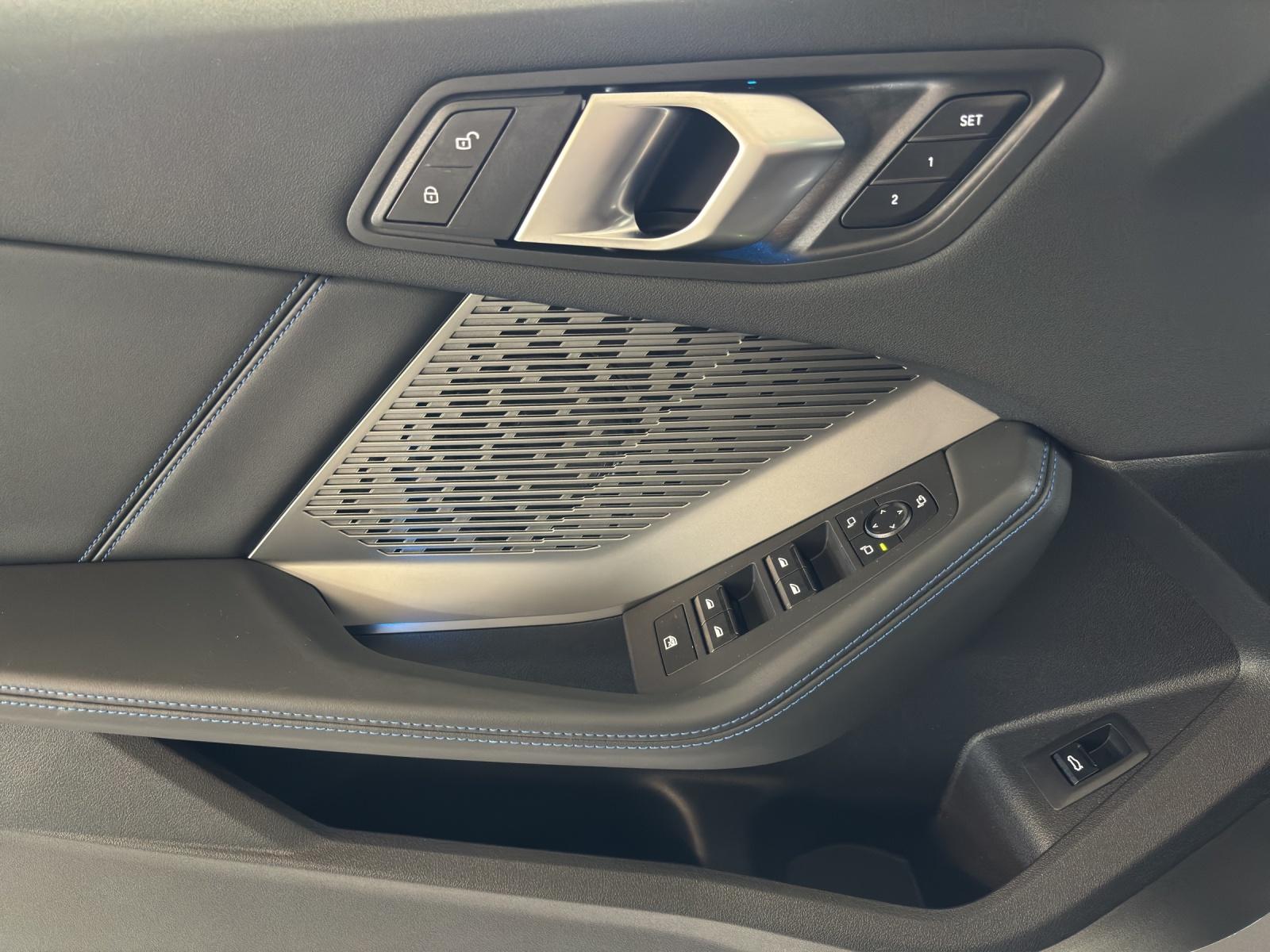 BMW 123 xDrive-image-7