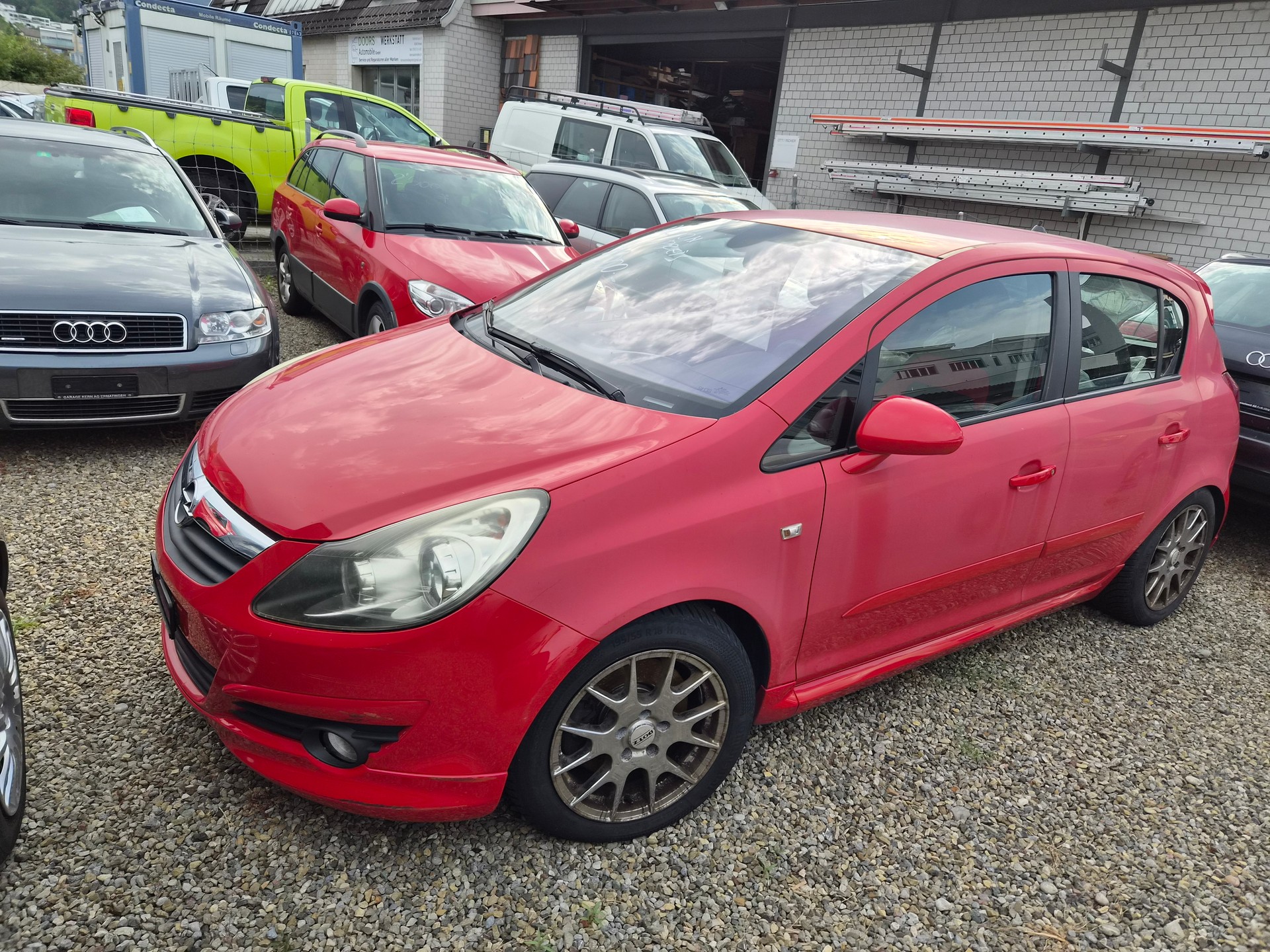 OPEL Corsa 1.6 Turbo GSi-image-2
