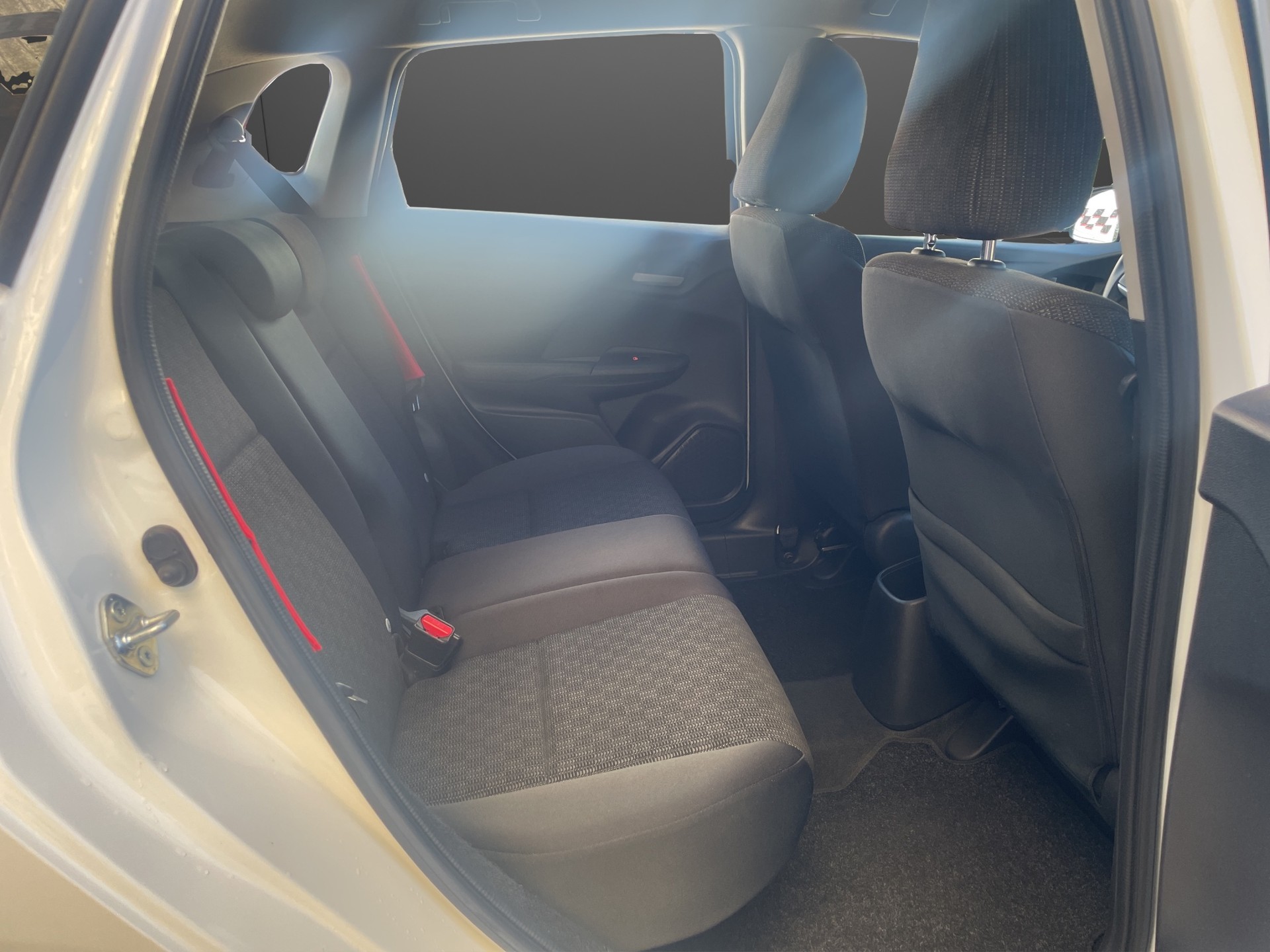 HONDA Jazz 1.3i-VTEC Trend CVT-image-8