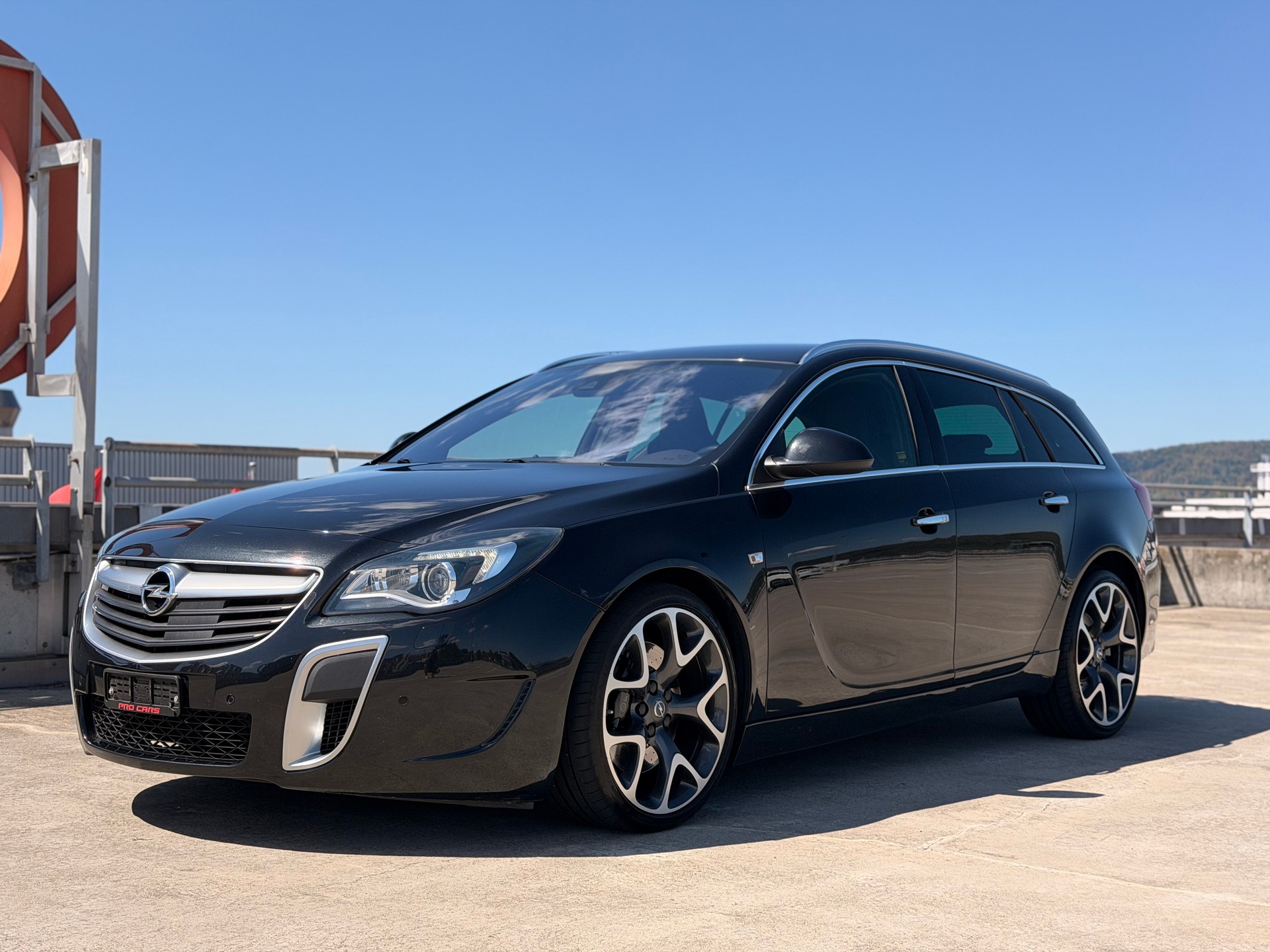 OPEL Insignia Sports Tourer 2.8 Turbo OPC Unlimited 4WD Automatic-image-4