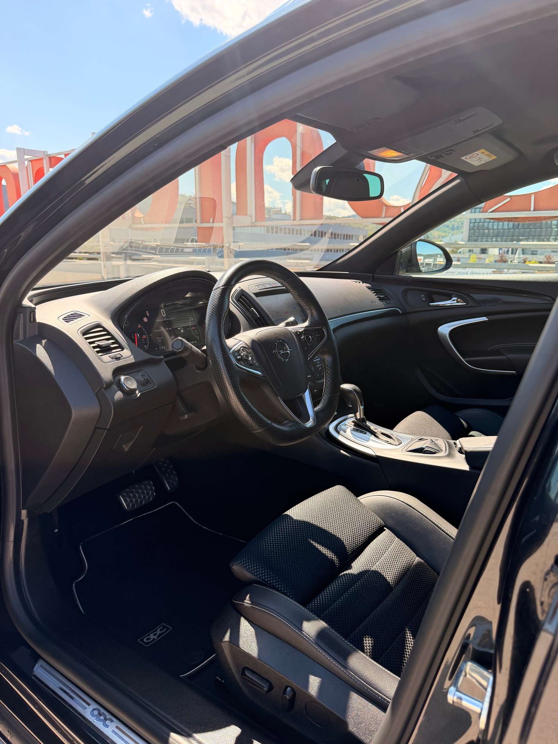 OPEL Insignia Sports Tourer 2.8 Turbo OPC Unlimited 4WD Automatic-image-9