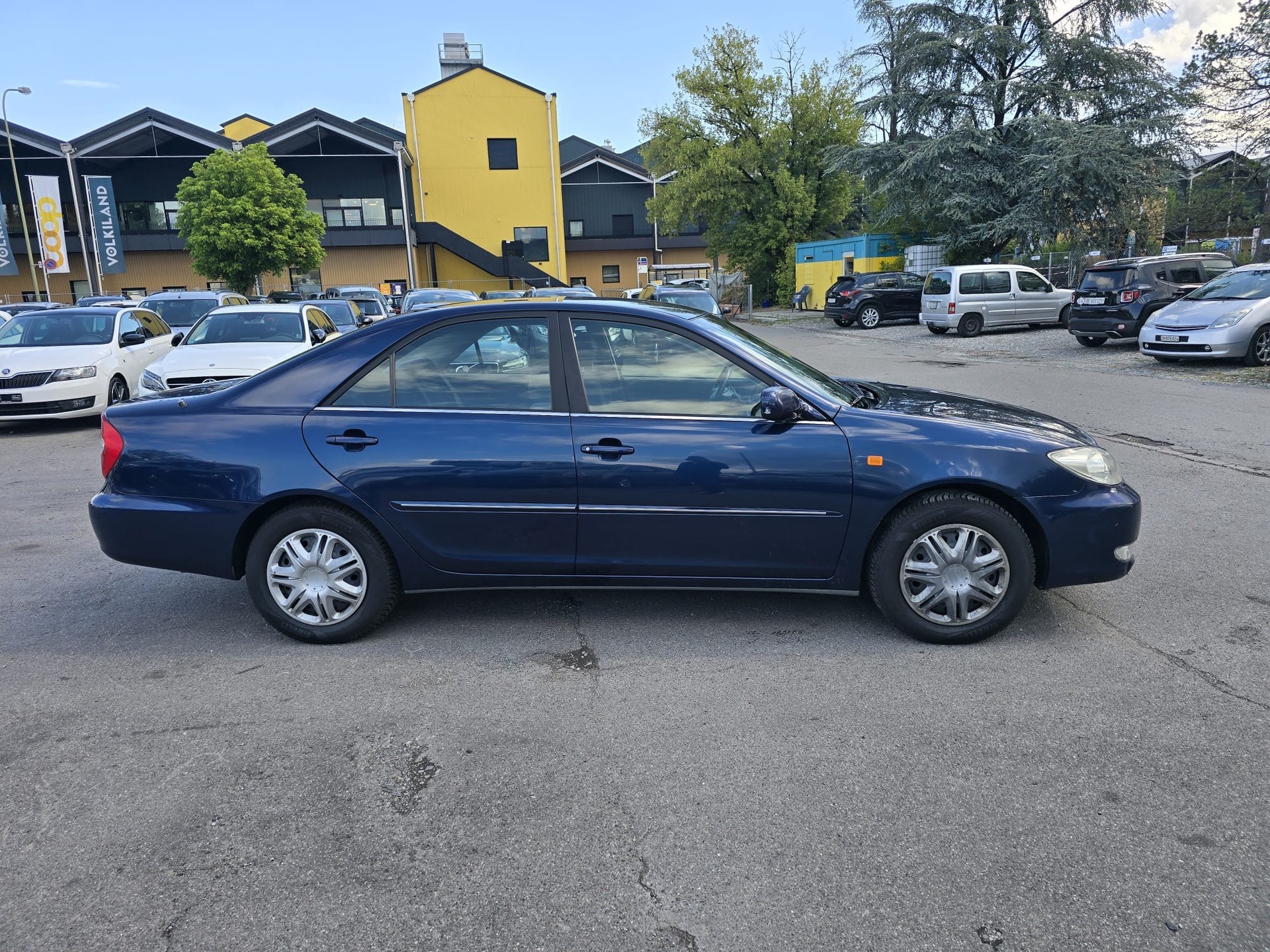 TOYOTA Camry 2.4-image-4