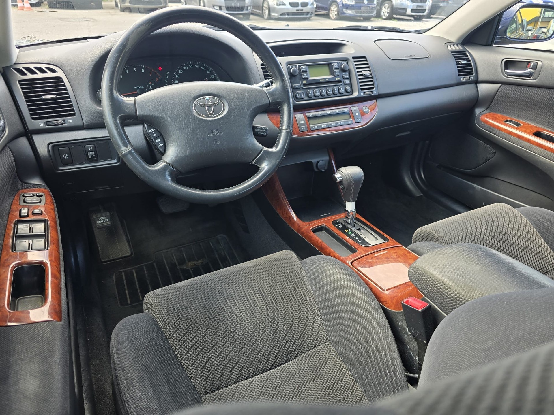 TOYOTA Camry 2.4-image-8