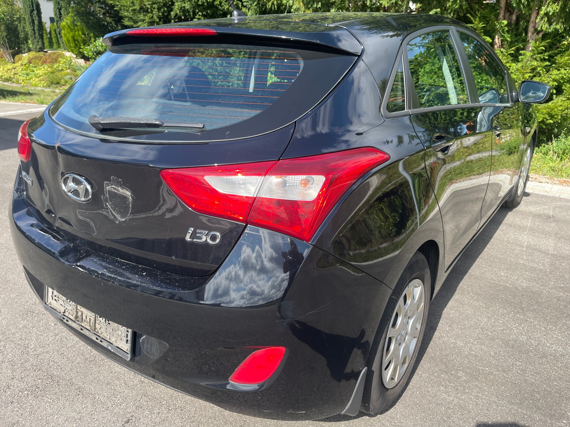 HYUNDAI i30 1.4 Comfort-image-4