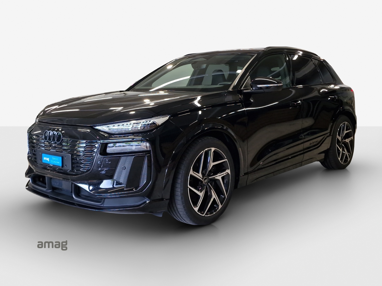 AUDI SQ6 e-tron quattro-image-0