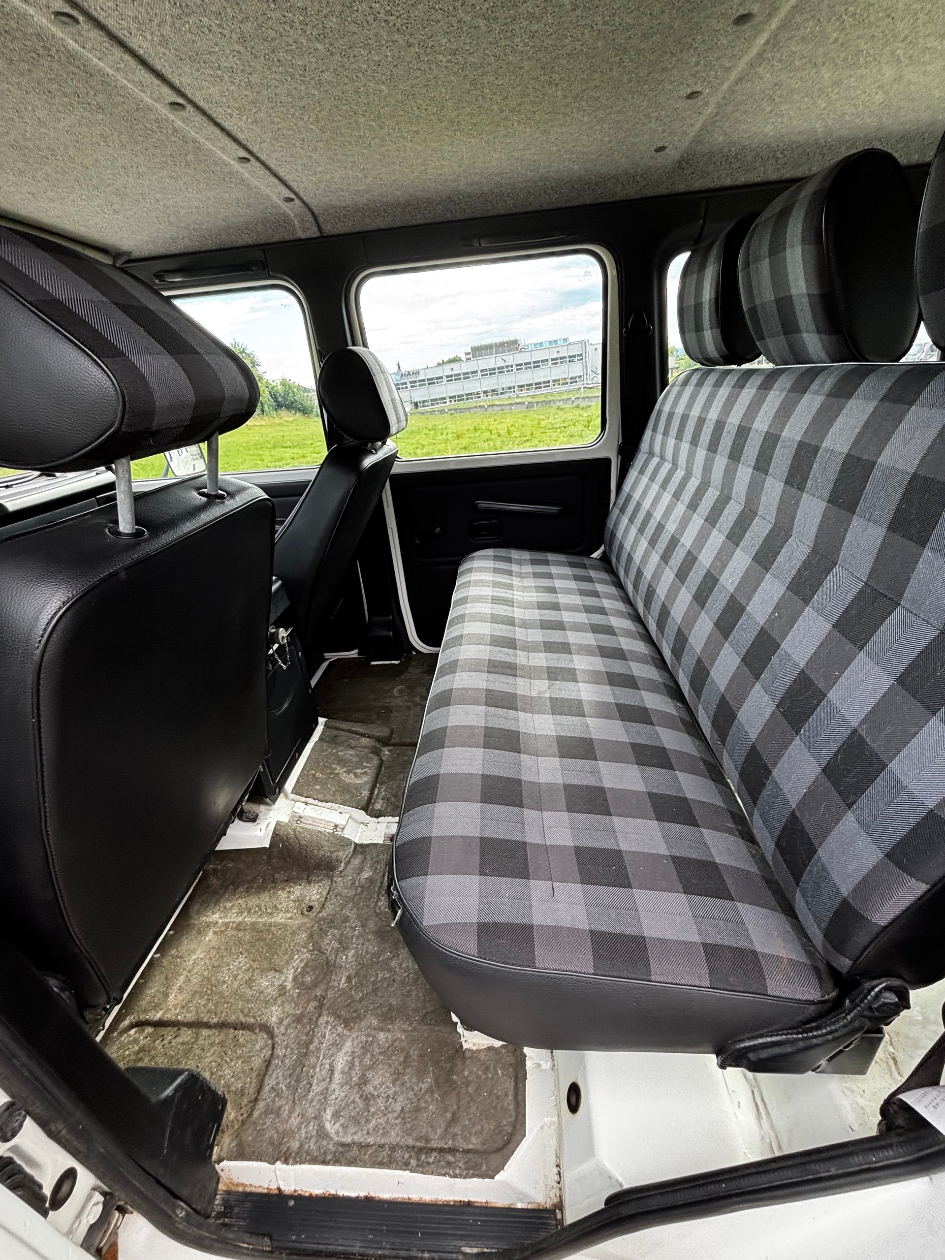 MERCEDES-BENZ G270 Work-image-9