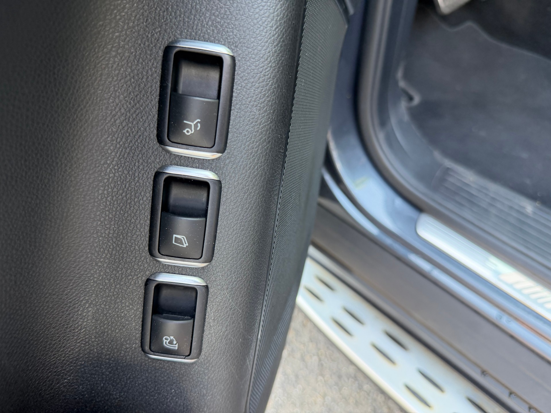 MERCEDES-BENZ GLS 63 AMG 4Matic Speedshift Plus 7G-Tronic-image-20