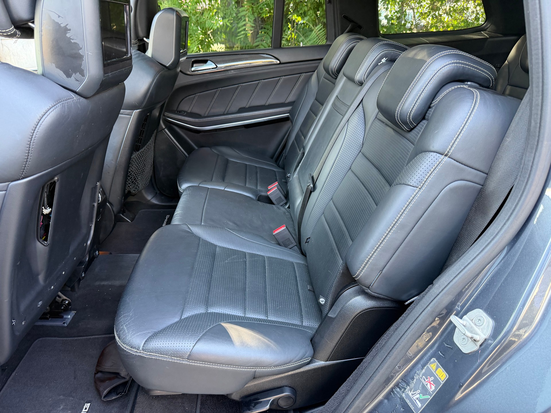 MERCEDES-BENZ GLS 63 AMG 4Matic Speedshift Plus 7G-Tronic-image-14