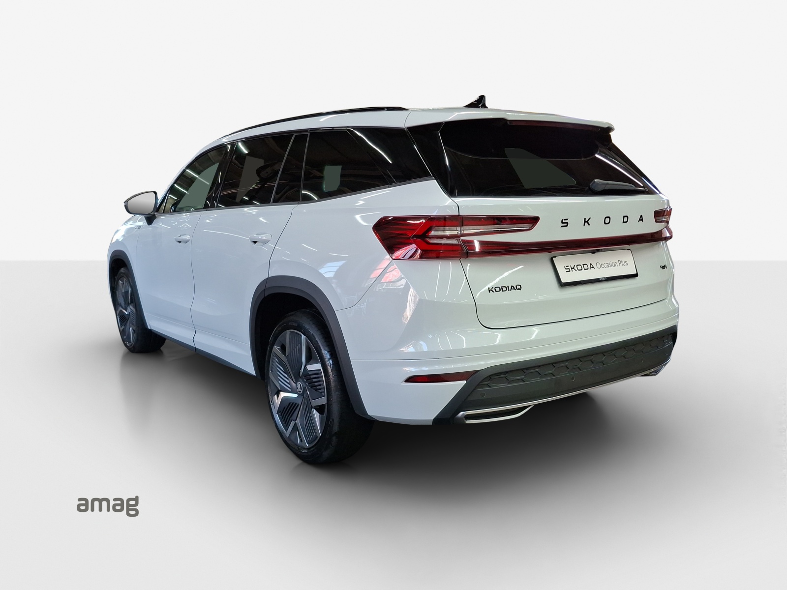SKODA Kodiaq 2.0 TSI Sportline 4x4-image-2