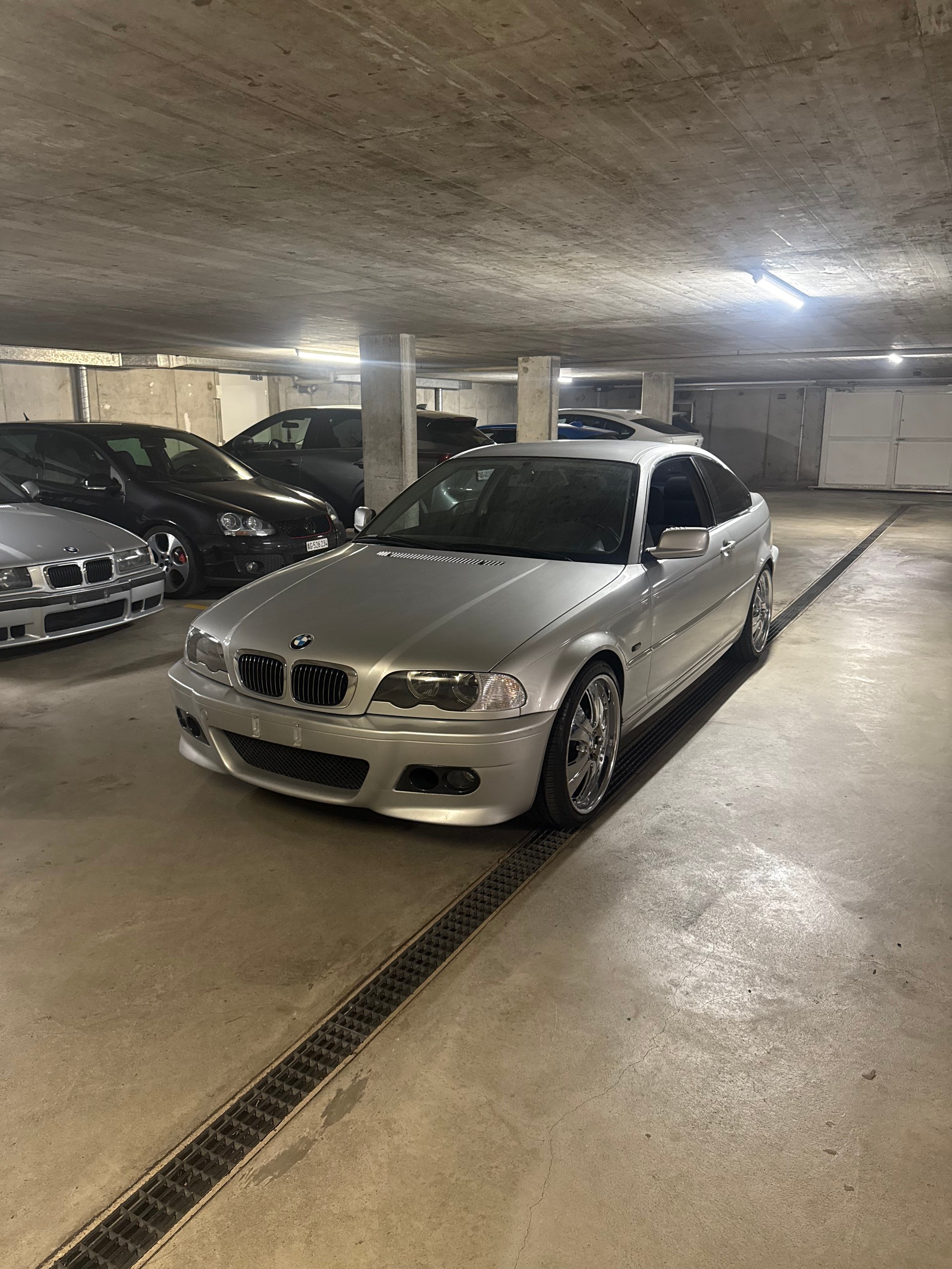 BMW 320Ci-image-0