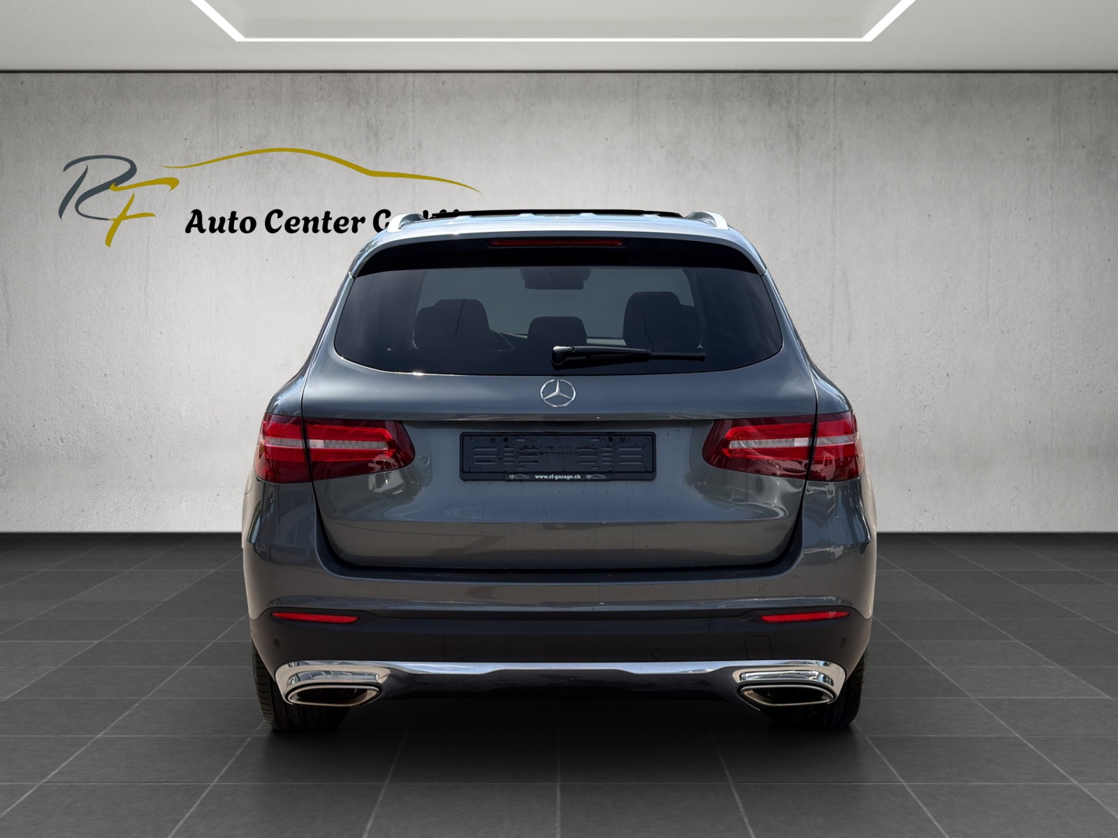 MERCEDES-BENZ GLC 250 AMG Line 4Matic 9G-Tronic-image-5