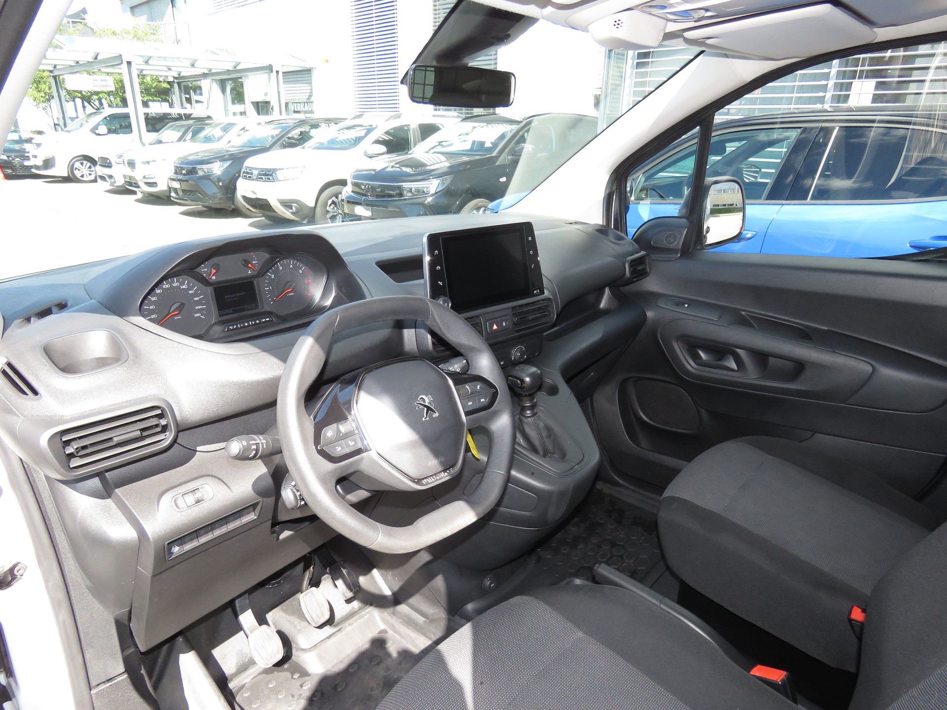 PEUGEOT Partner 1.5 Blue HDi s/s Premium 650kg-image-6