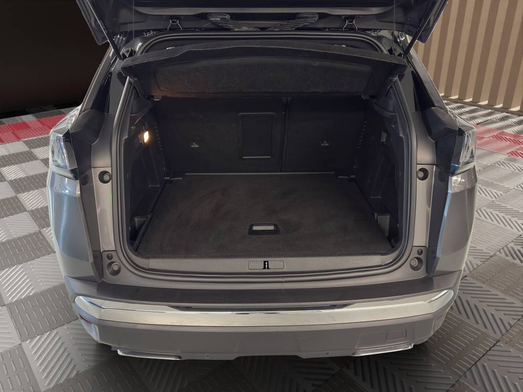 PEUGEOT 3008 1.5 BlueHDi GT EAT8-image-8