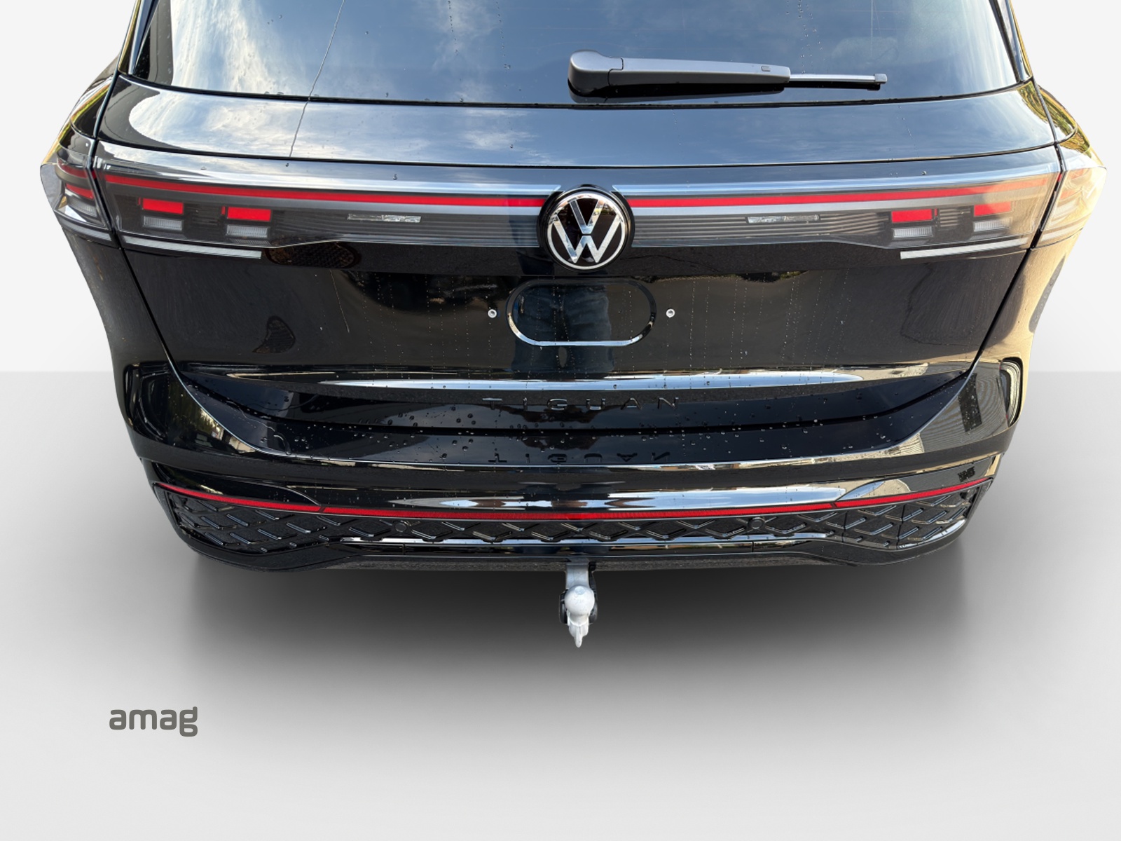 VW Tiguan 2.0 TSI DSG R-Line Plus 4Motion-image-13