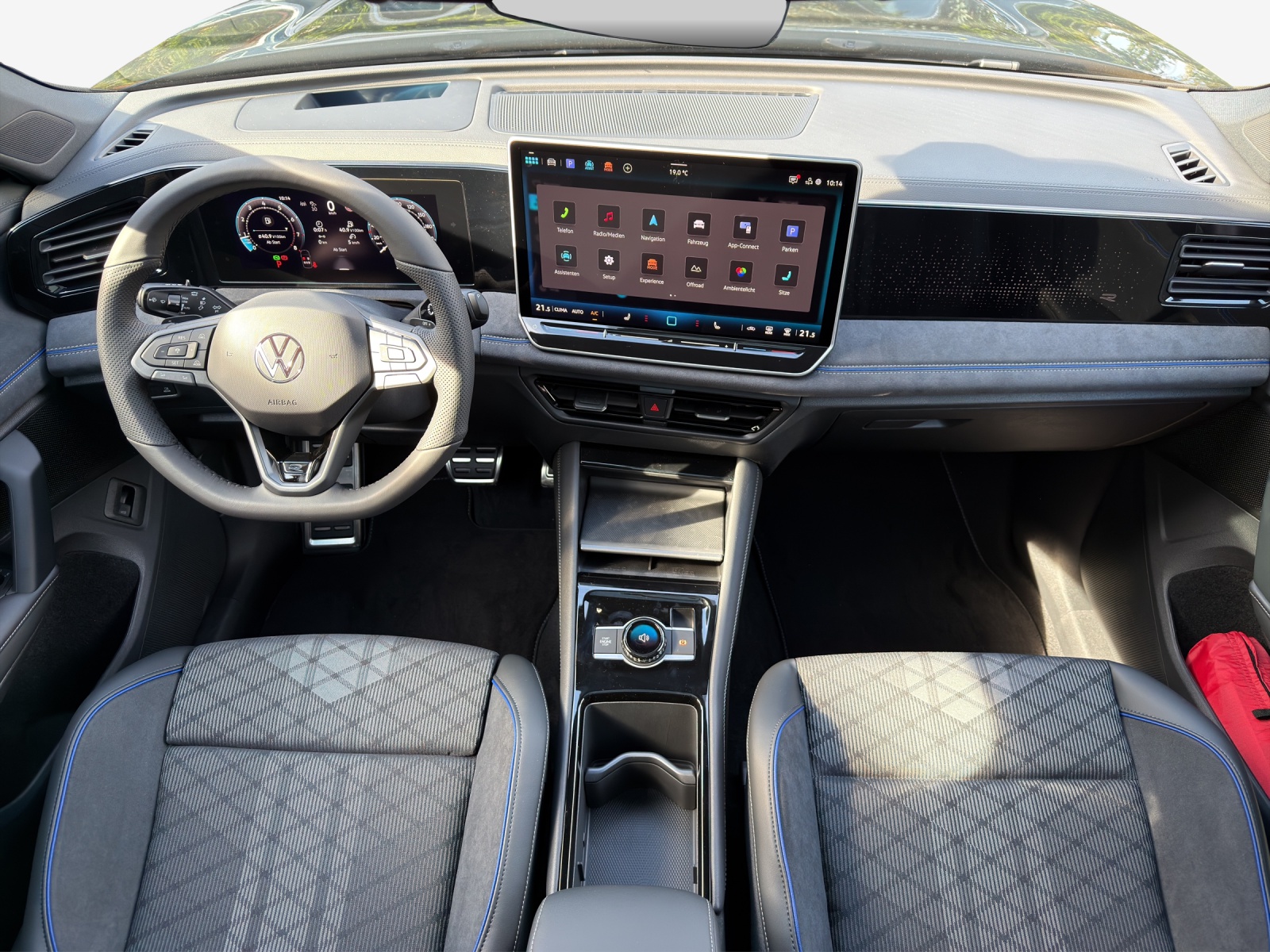 VW Tiguan 2.0 TSI DSG R-Line Plus 4Motion-image-8