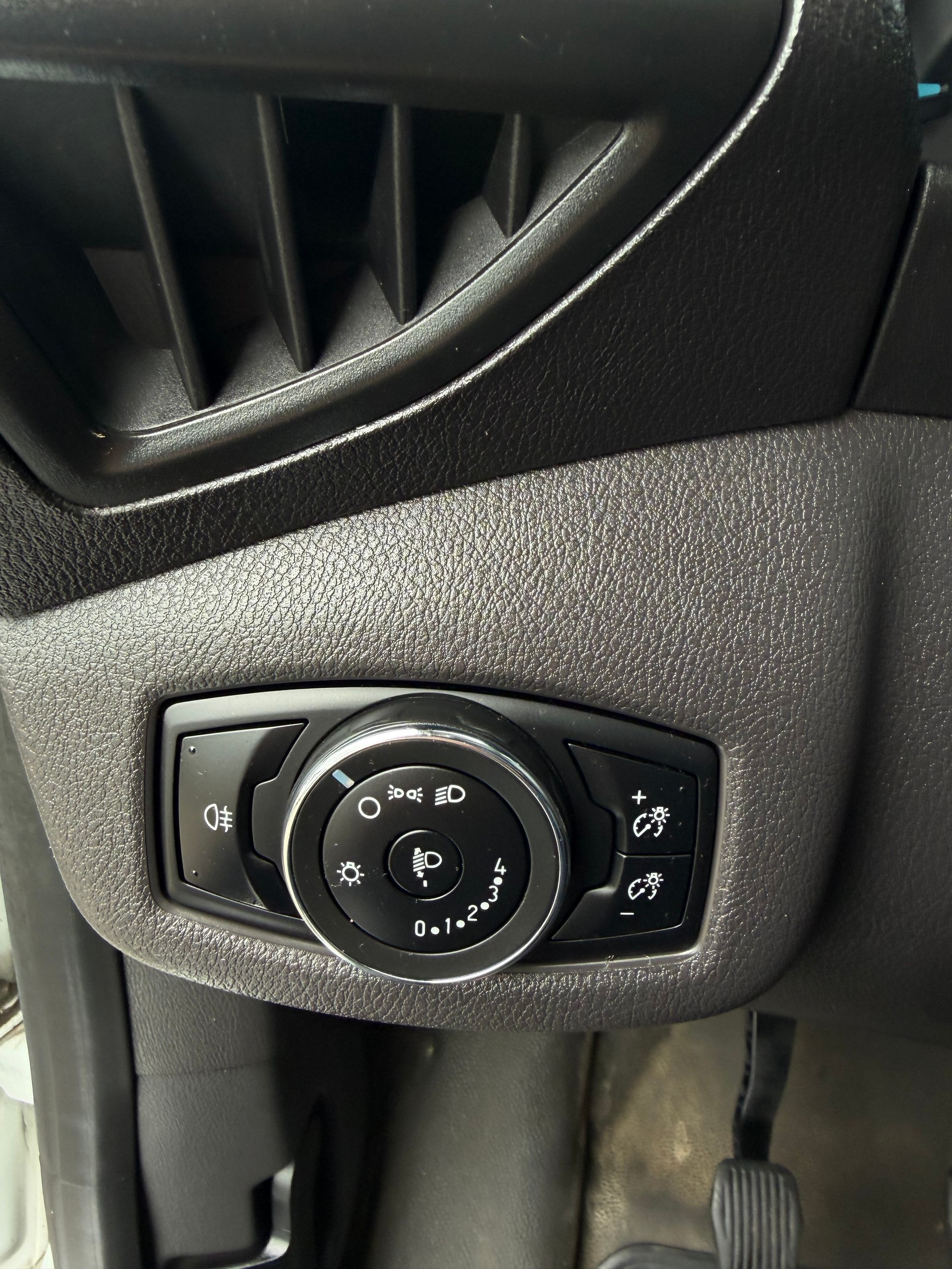 FORD Transit Connect Van T220 1.6 TDCi Trend-image-13
