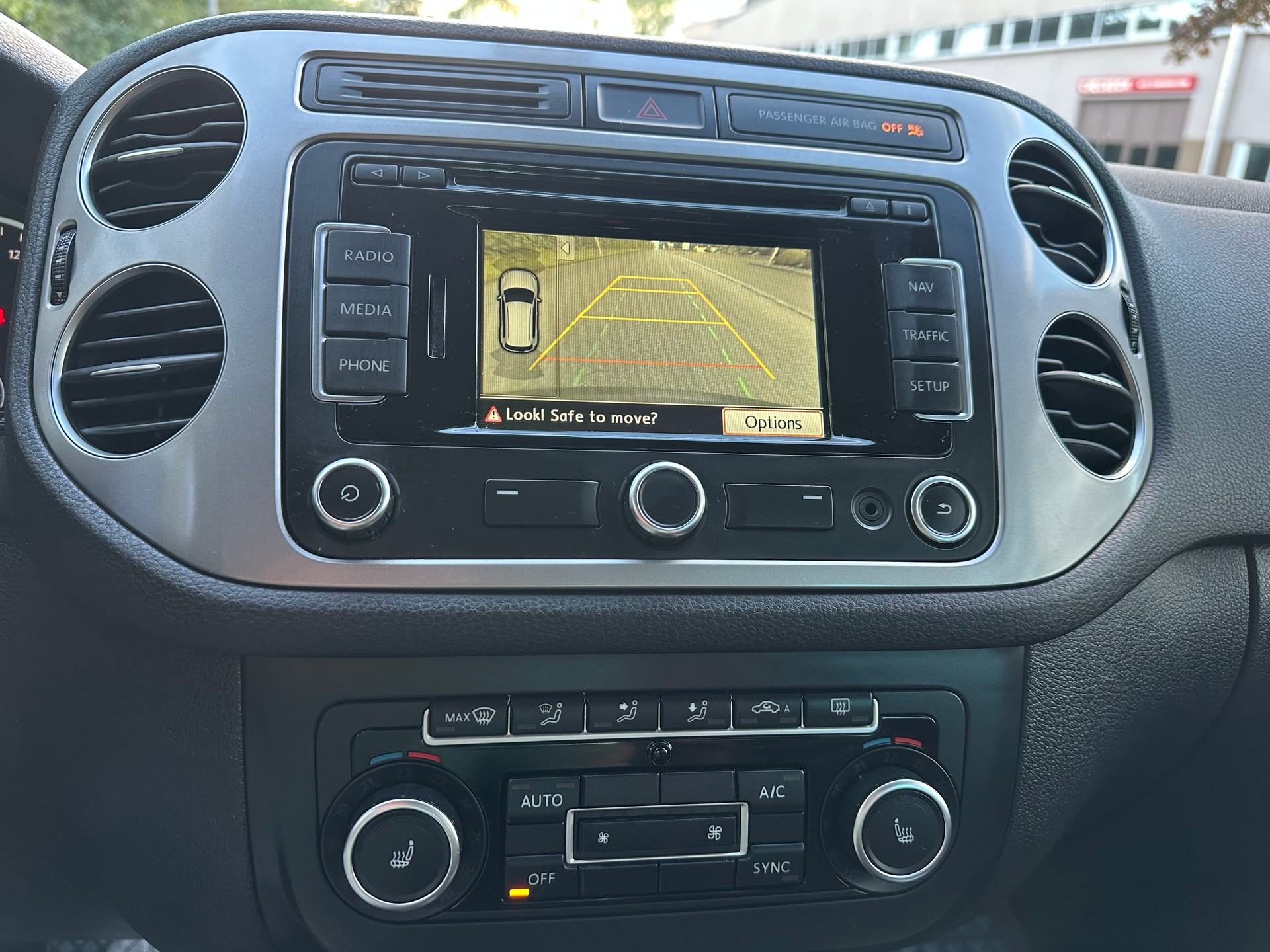 VW Tiguan 2.0 TDI BMT Cup 4Motion DSG-image-15