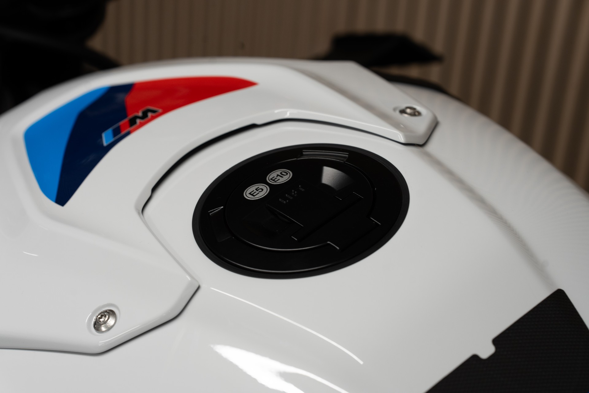 BMW M 1000 R mit SC Project Endschalldämpfer-showroom-element-3