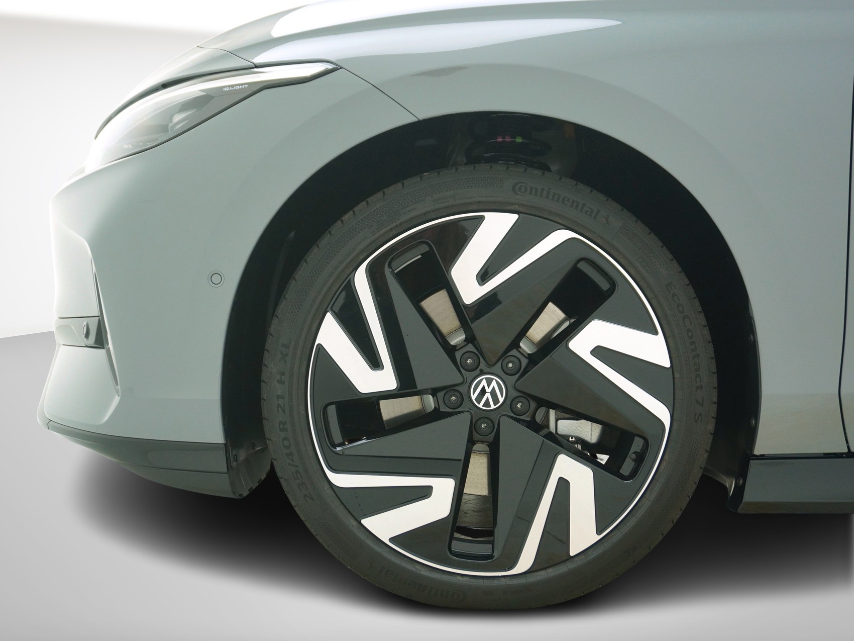 VW ID.7 Tourer 86 kWh GTX 4MOTION-image-9