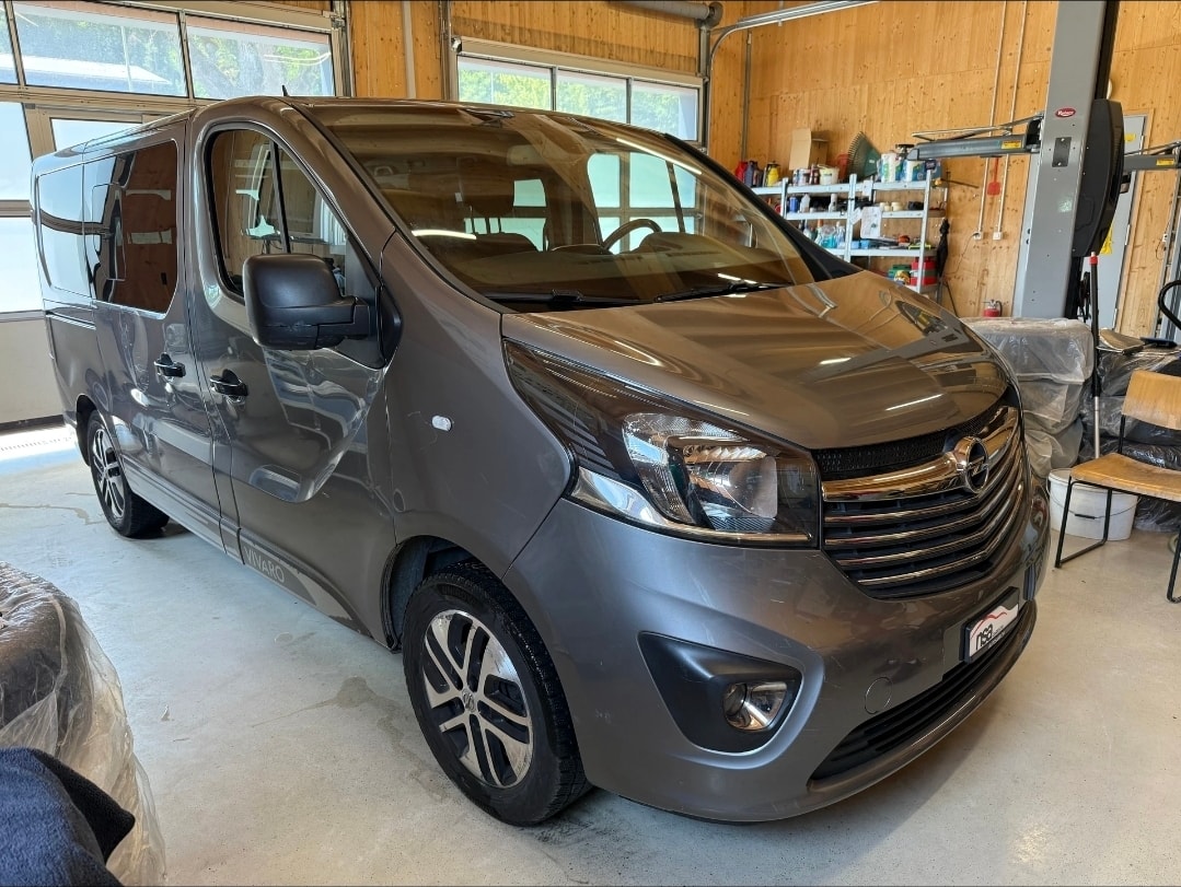 OPEL Vivaro 1.6CDTI Tourer 2.7t L2H1-image-2