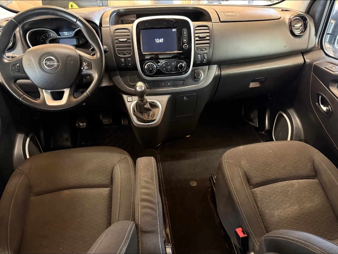 OPEL Vivaro 1.6CDTI Tourer 2.7t L2H1-image-9