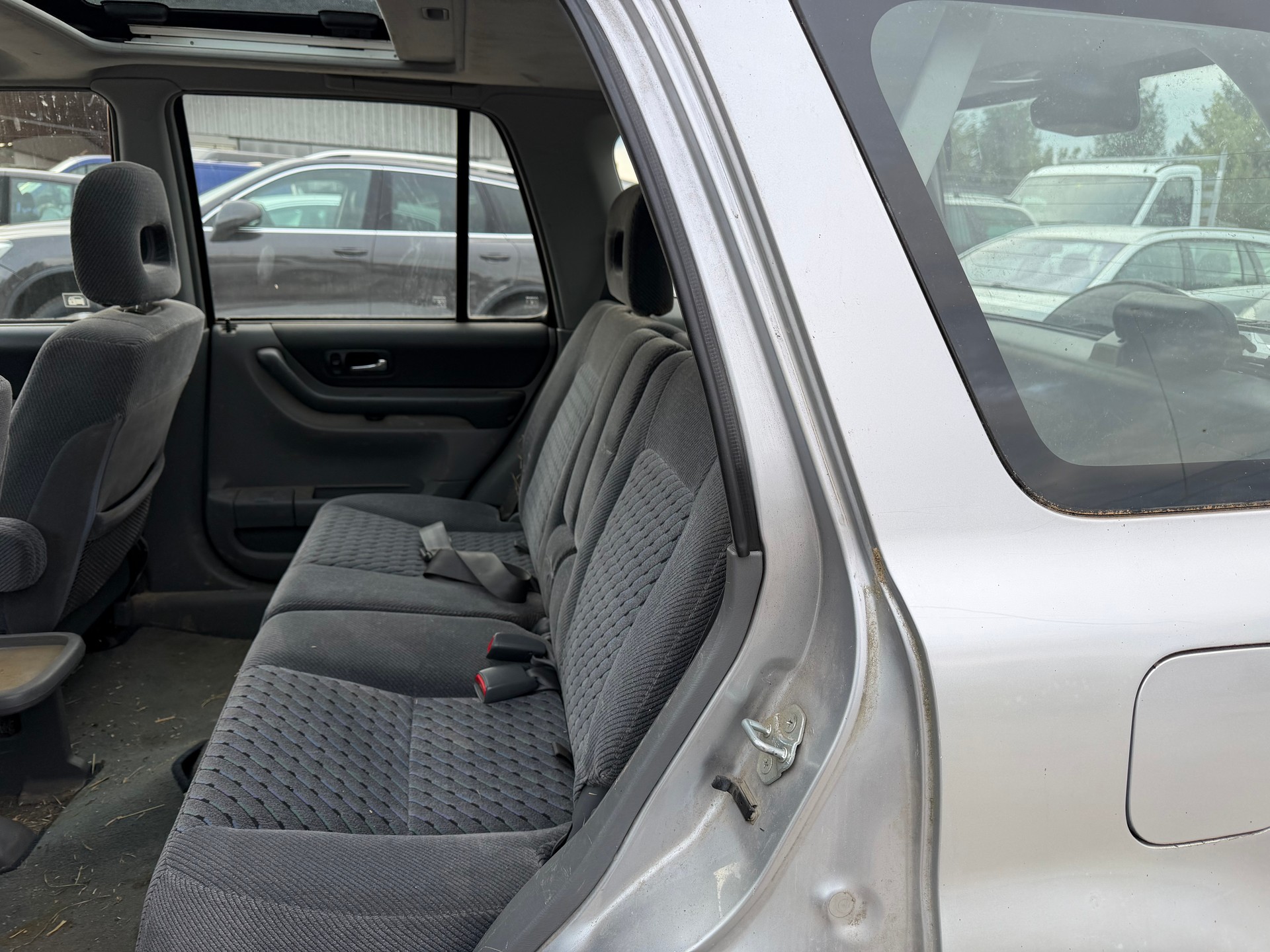 HONDA CR-V 2.0i 4WD LS-image-8