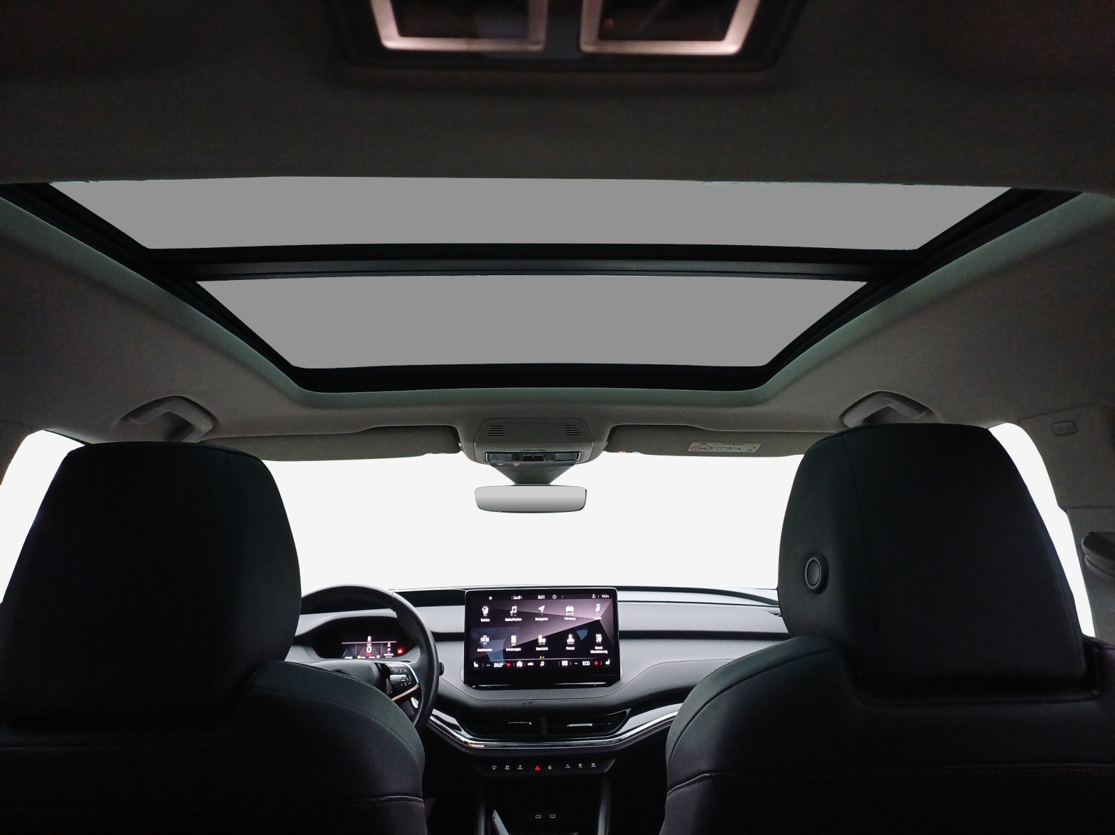 SKODA Enyaq iV 80-image-14