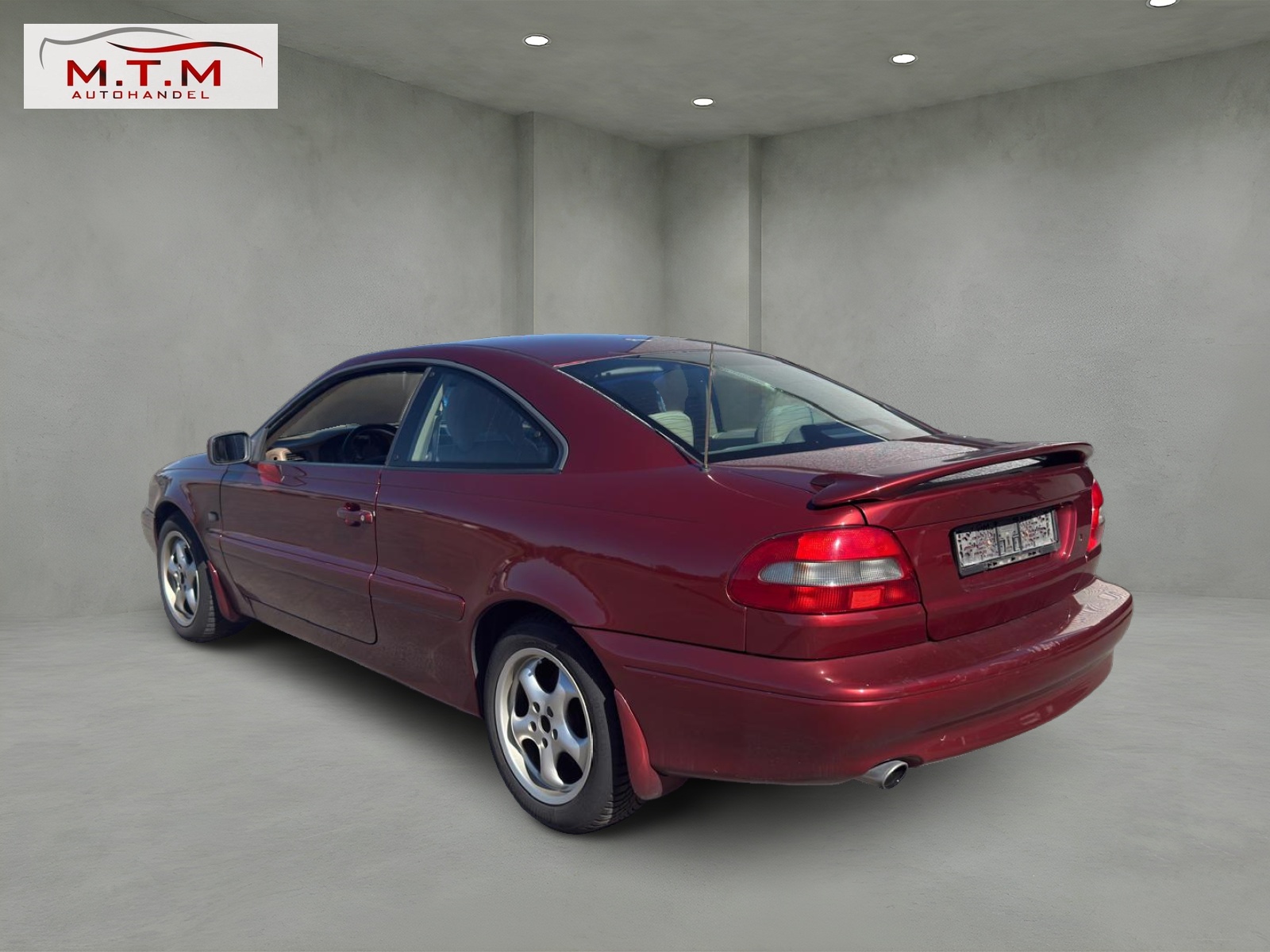 VOLVO C70 T5-showroom-element-3