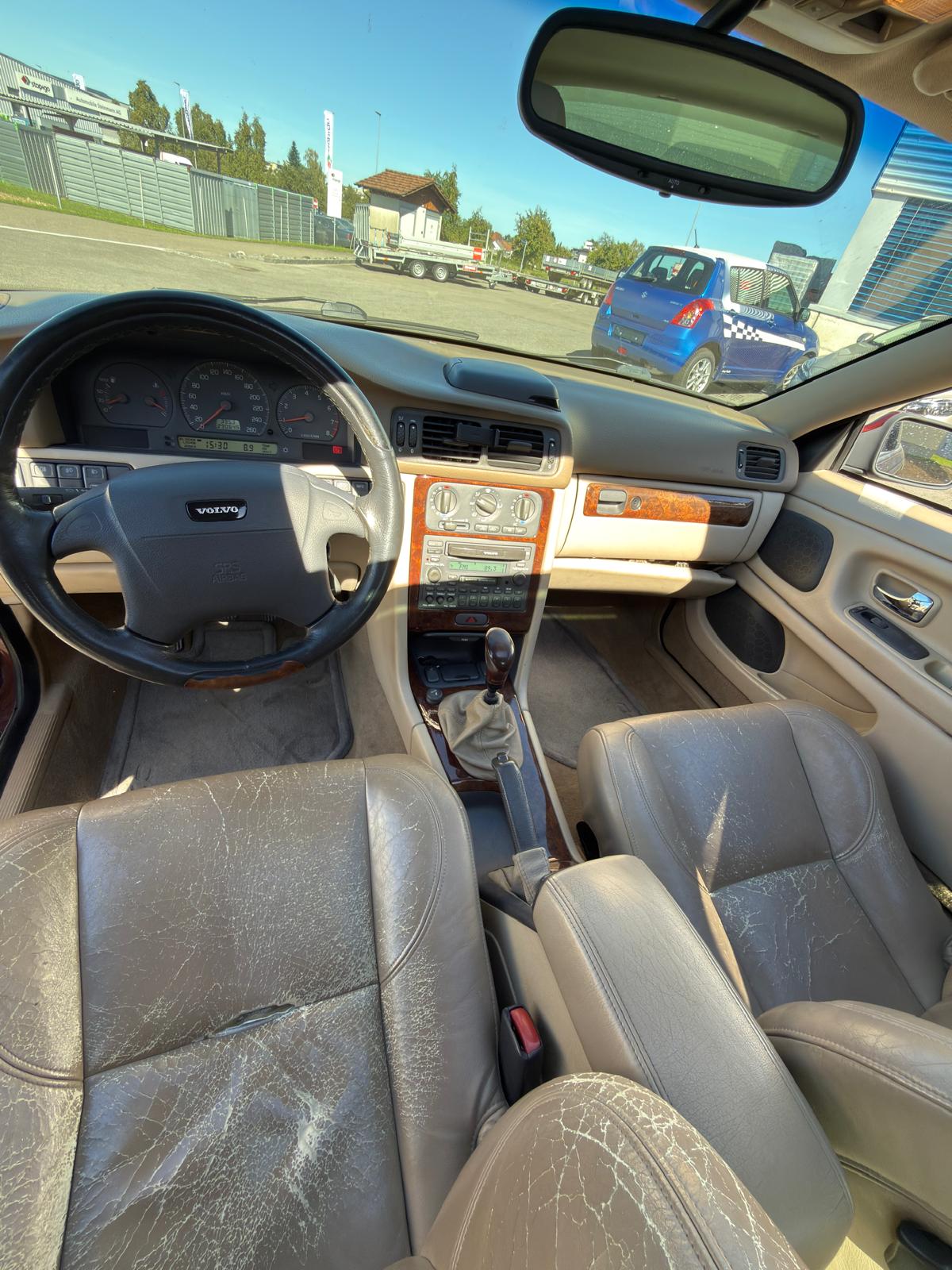 VOLVO C70 T5-image-6