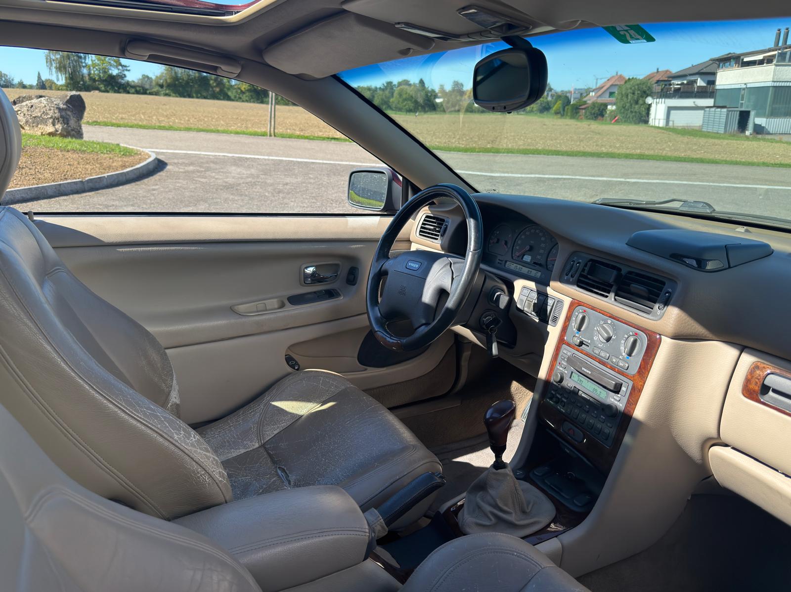 VOLVO C70 T5-image-5
