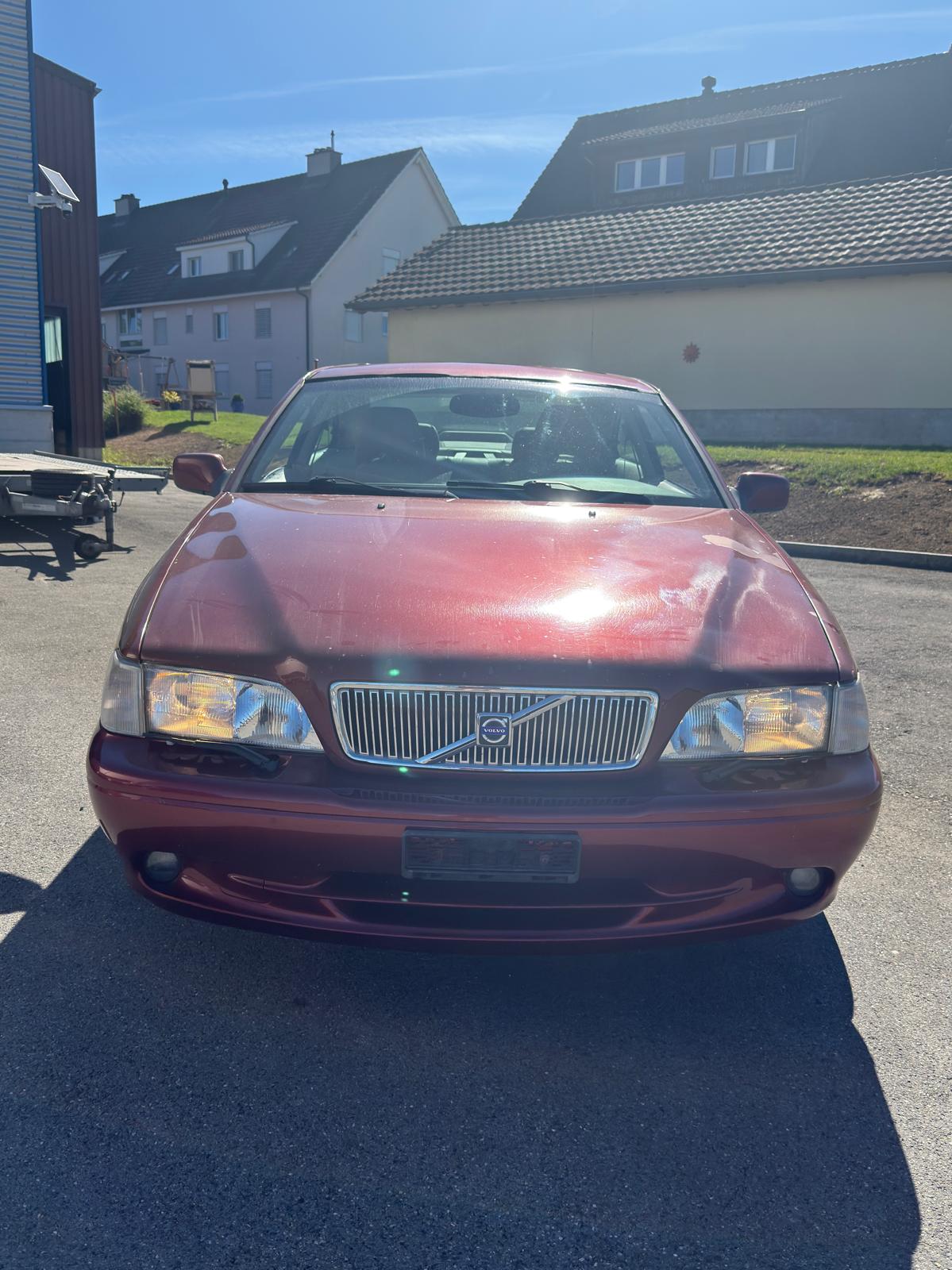 VOLVO C70 T5-image-0