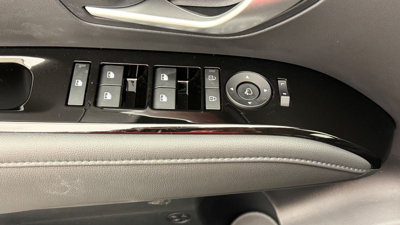 HYUNDAI Tucson 1.6 TGDI HEV Limited 4WD-image-9