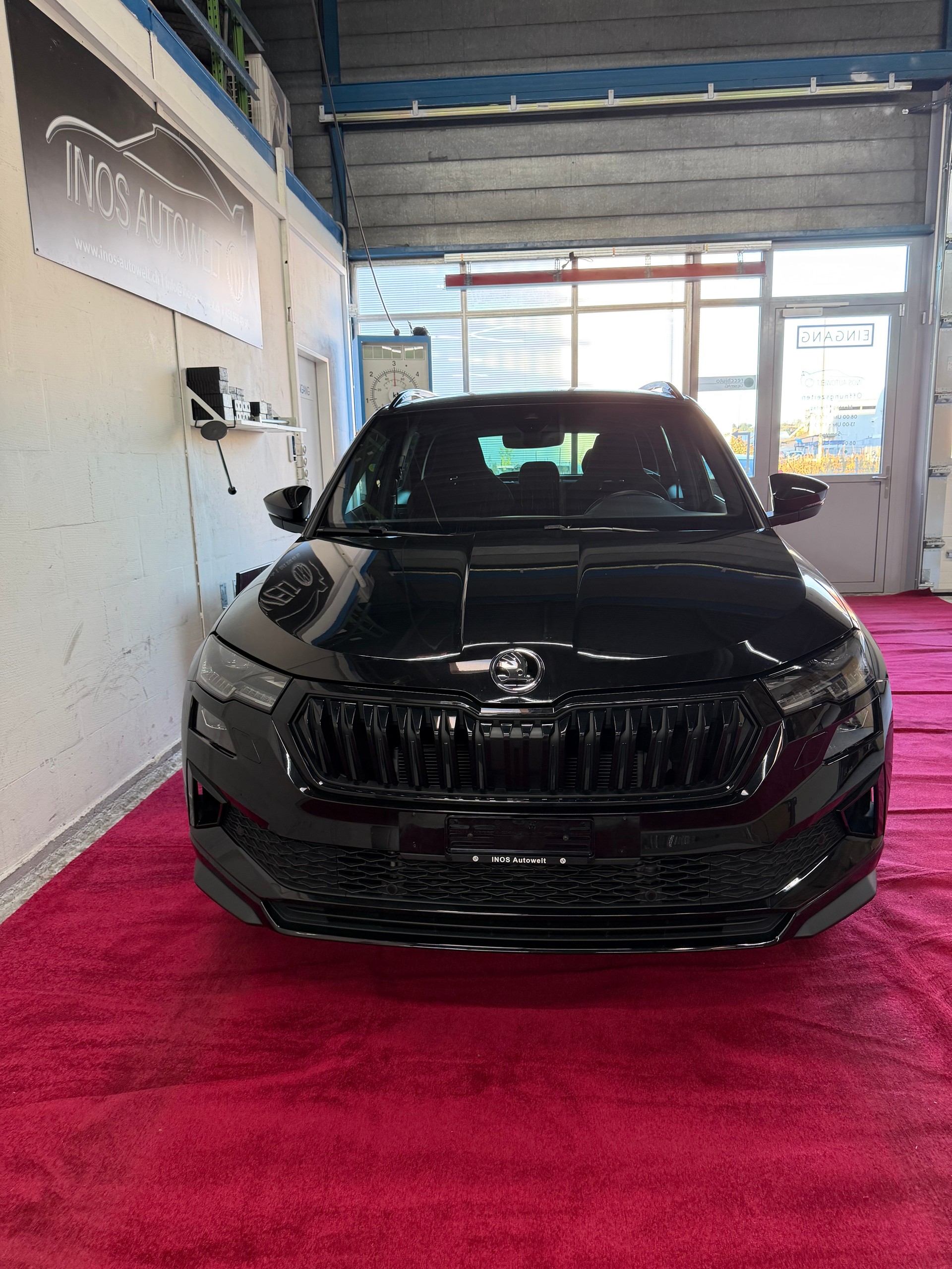 SKODA Karoq 1.5 TSI SportLine DSG-image-1
