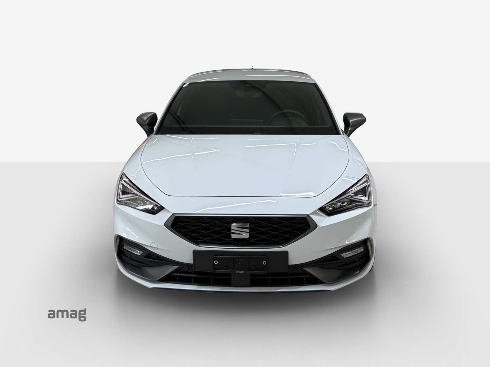 SEAT Leon 1.5 eTSI mHEV DSG FR-image-6