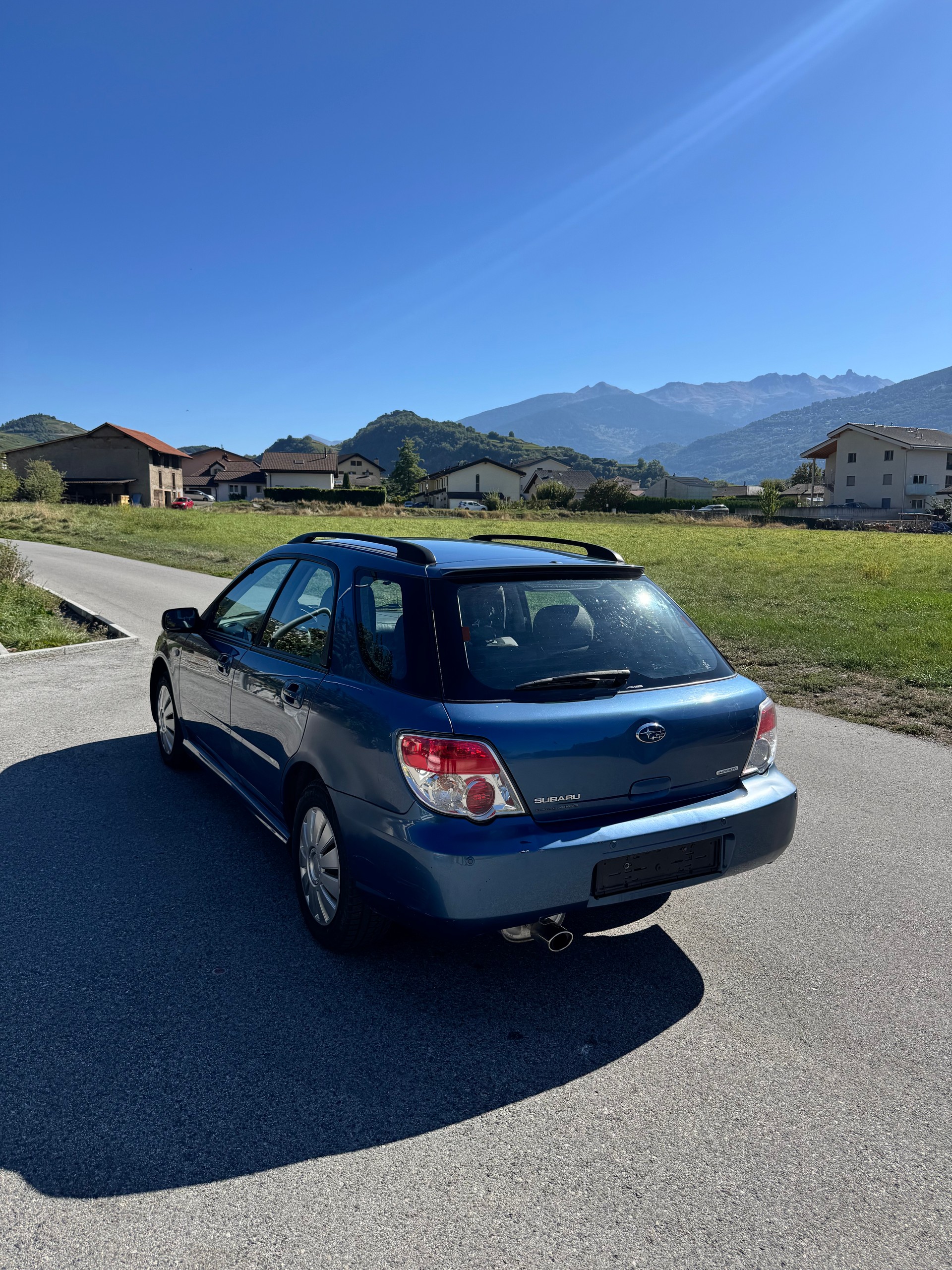 SUBARU 2.0 R Swiss-image-3