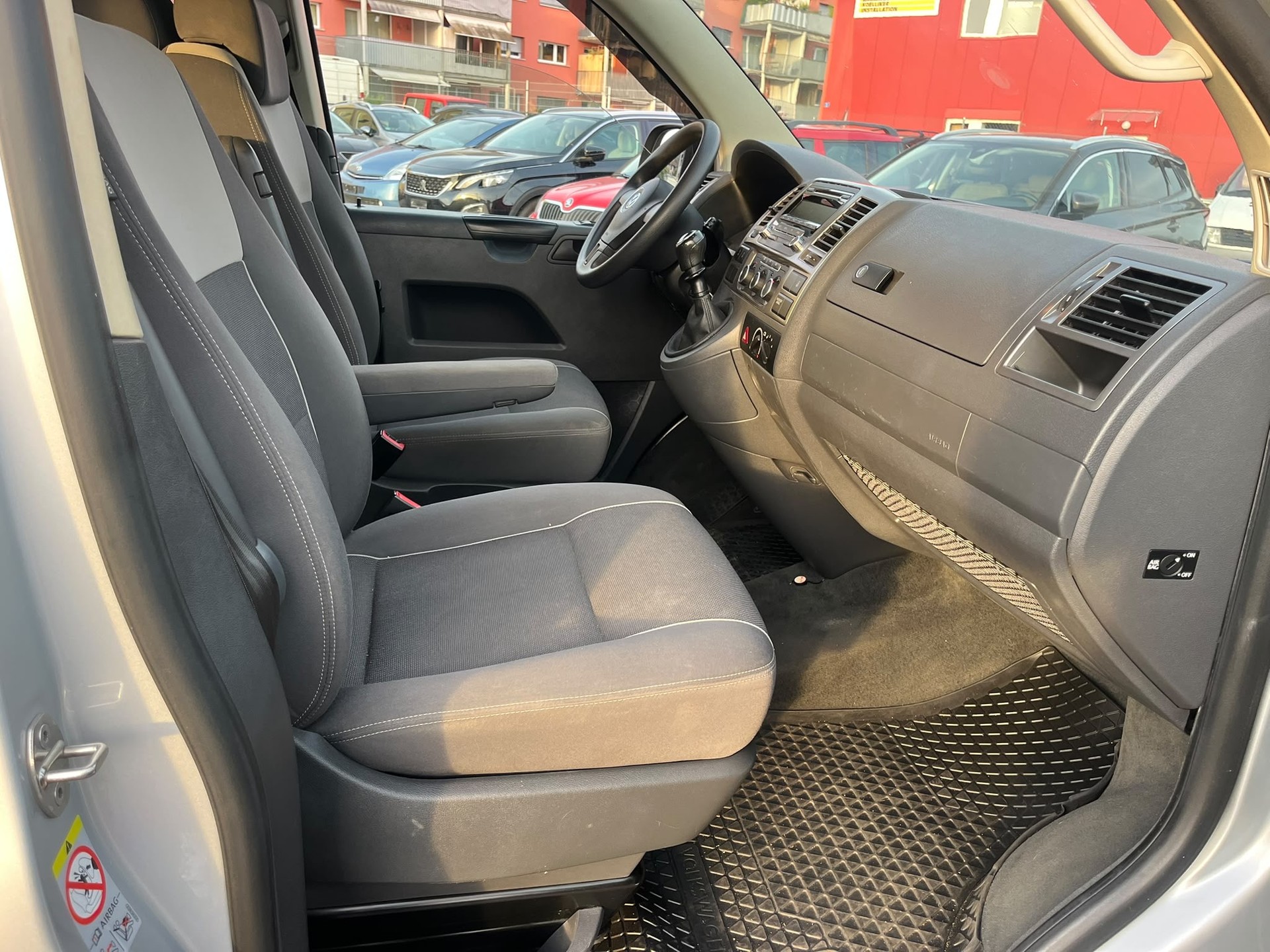 VW T5 Multivan 2.0 Bi-TDI CR Comfortline-image-8