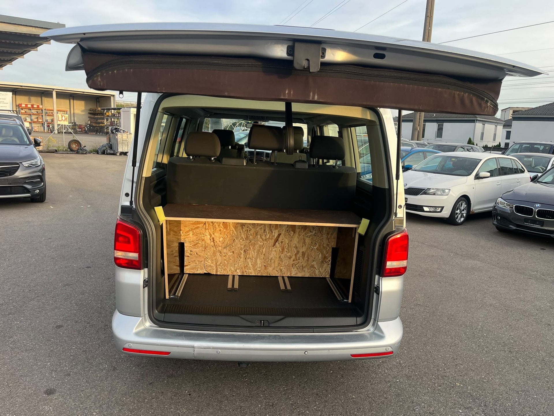 VW T5 Multivan 2.0 Bi-TDI CR Comfortline-image-11