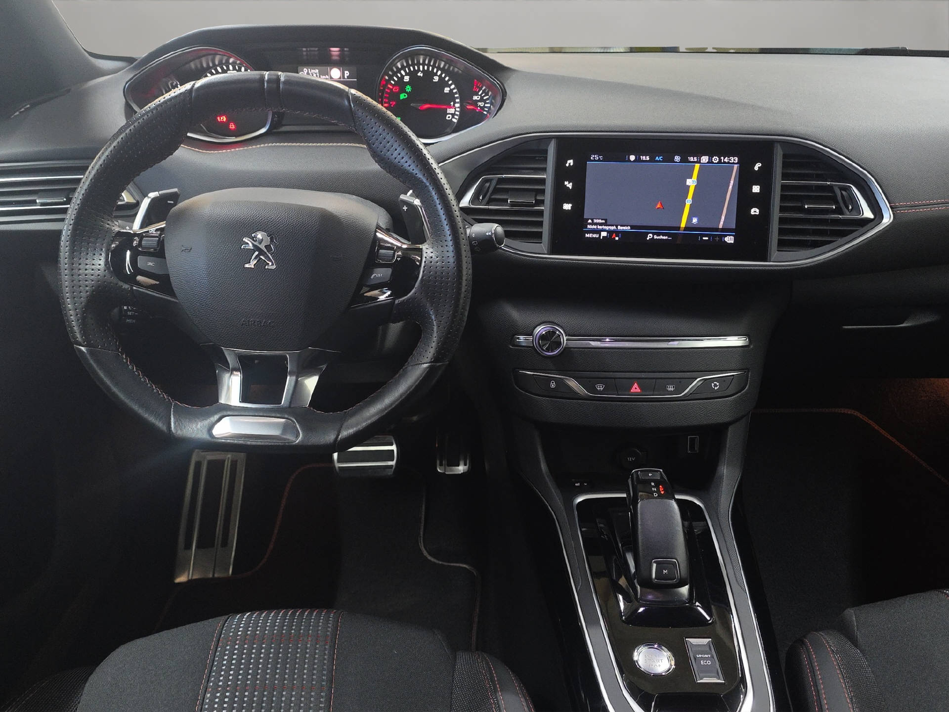PEUGEOT 308 1.2 PureTech 130 GT Line S/S-image-7