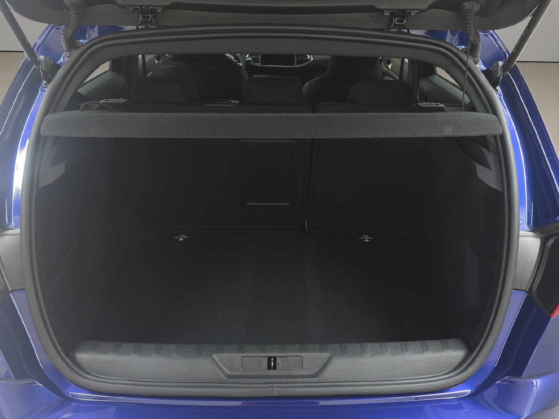 PEUGEOT 308 1.2 PureTech 130 GT Line S/S-image-11
