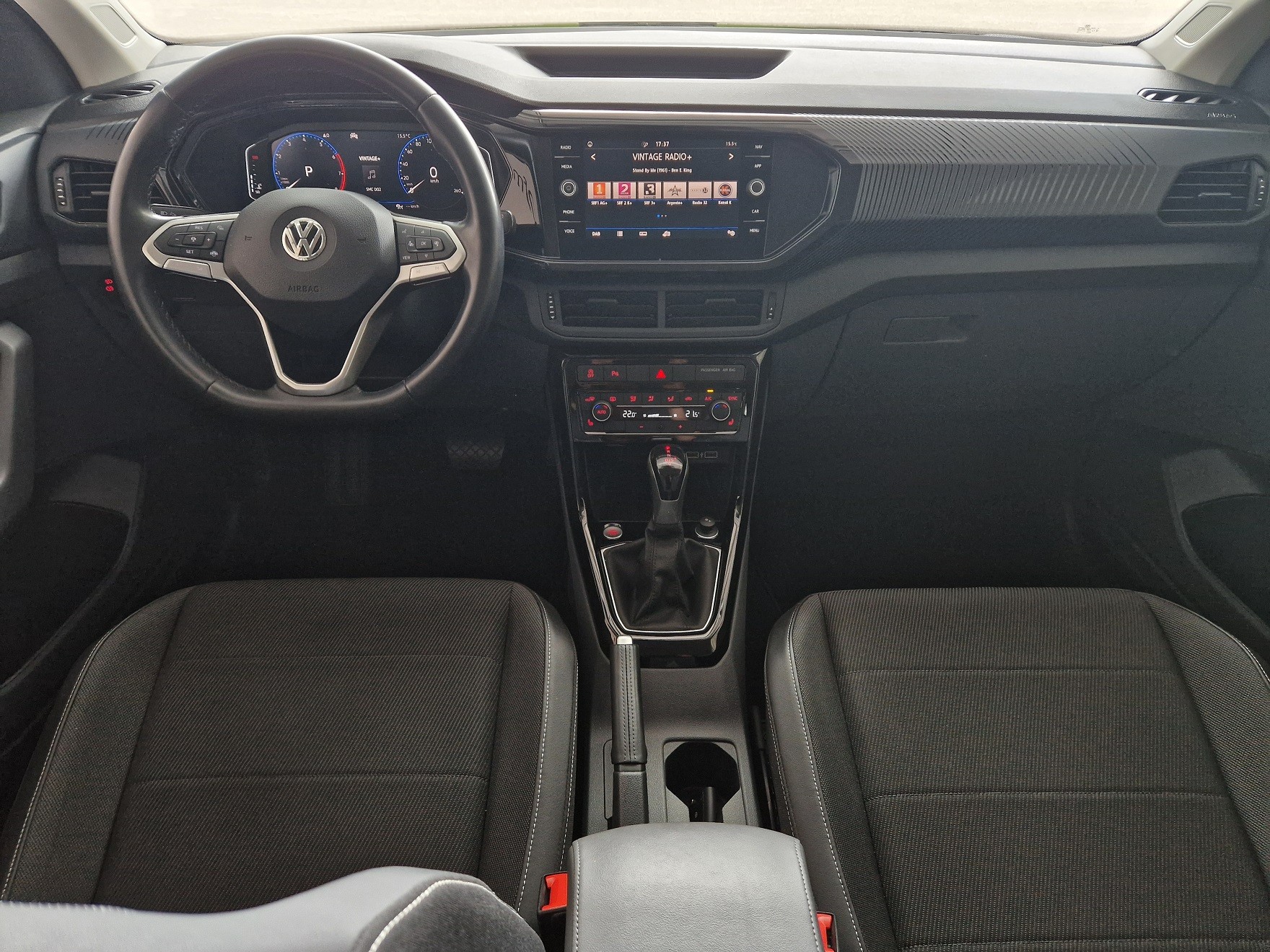 VW T-Cross 1.0 TSI Life DSG-image-8