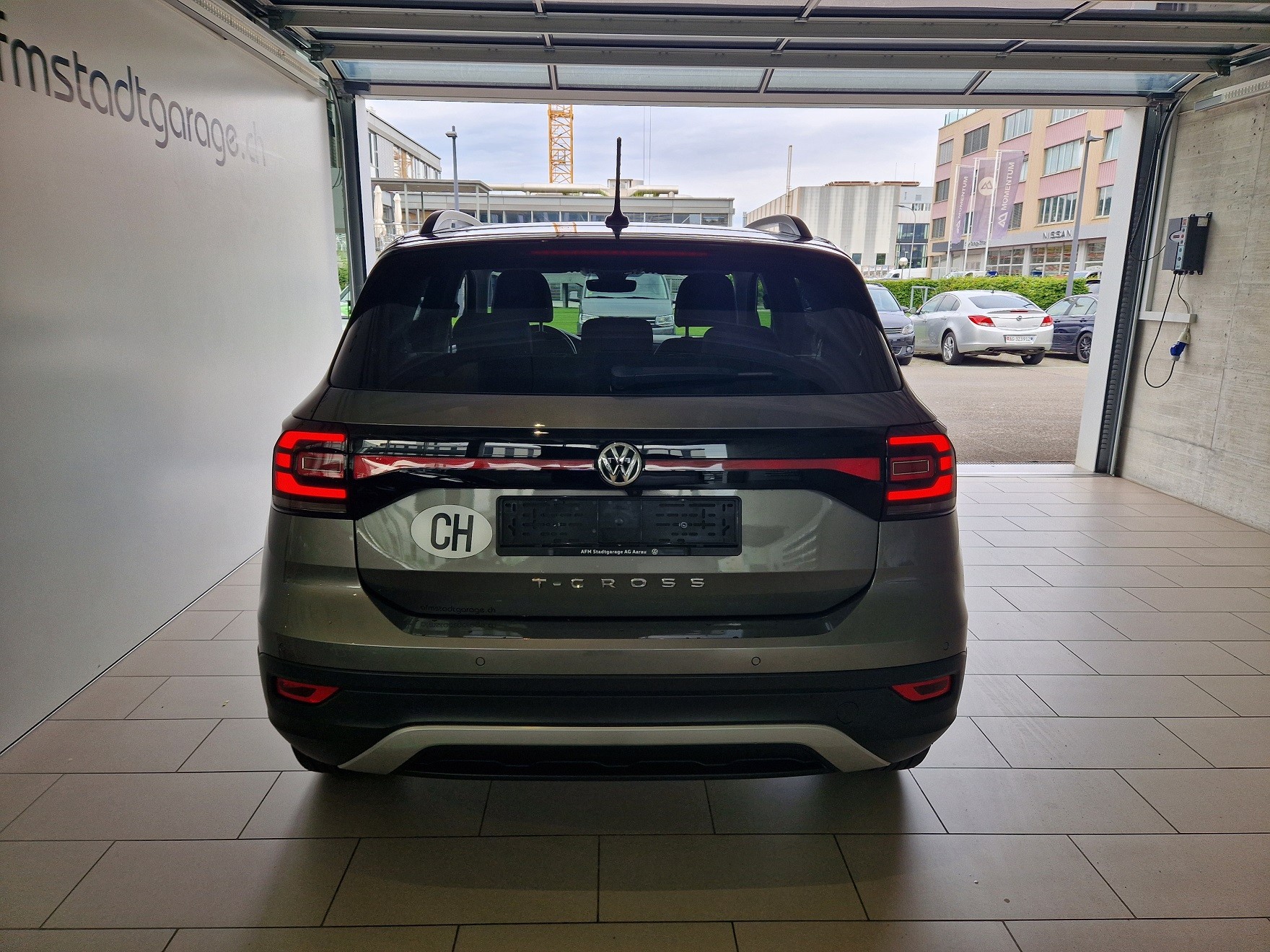 VW T-Cross 1.0 TSI Life DSG-image-4