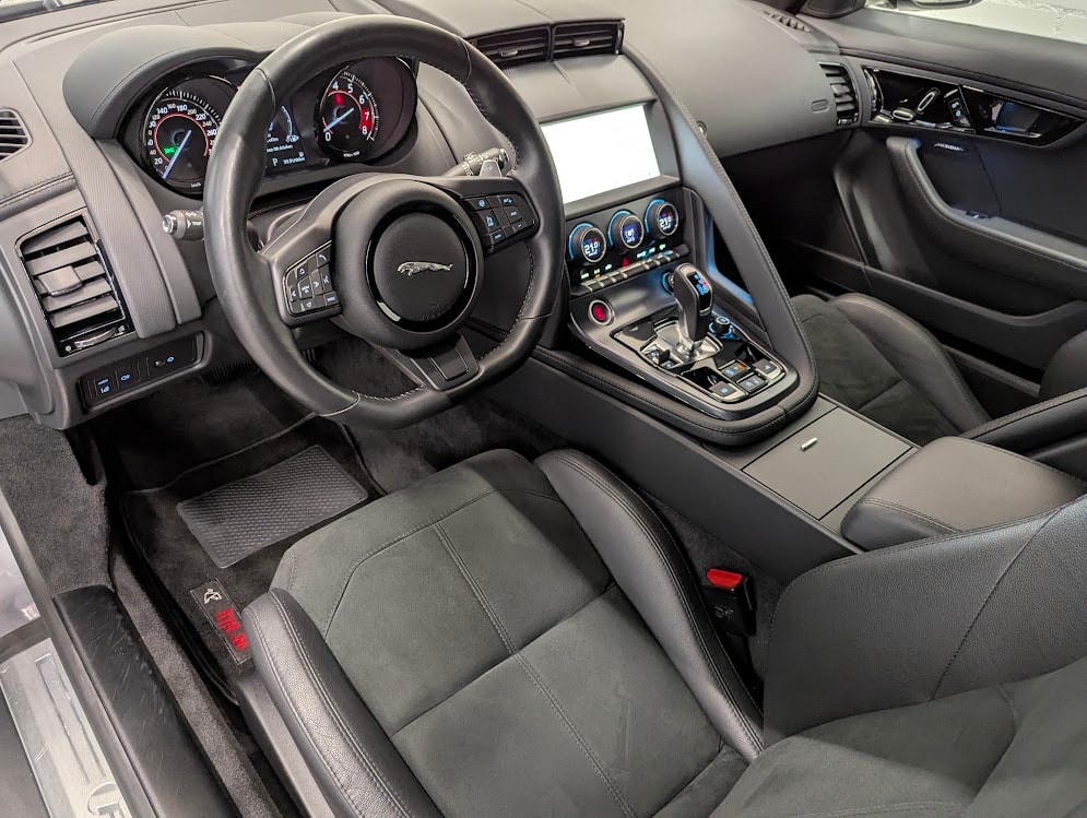 JAGUAR F-Type Convertible 3.0 V6 R-Dynamic AWD FACELIFT*12MT GAR 2xBLACK-PACK NAVI MERIDIAN CAM UVM*-image-8