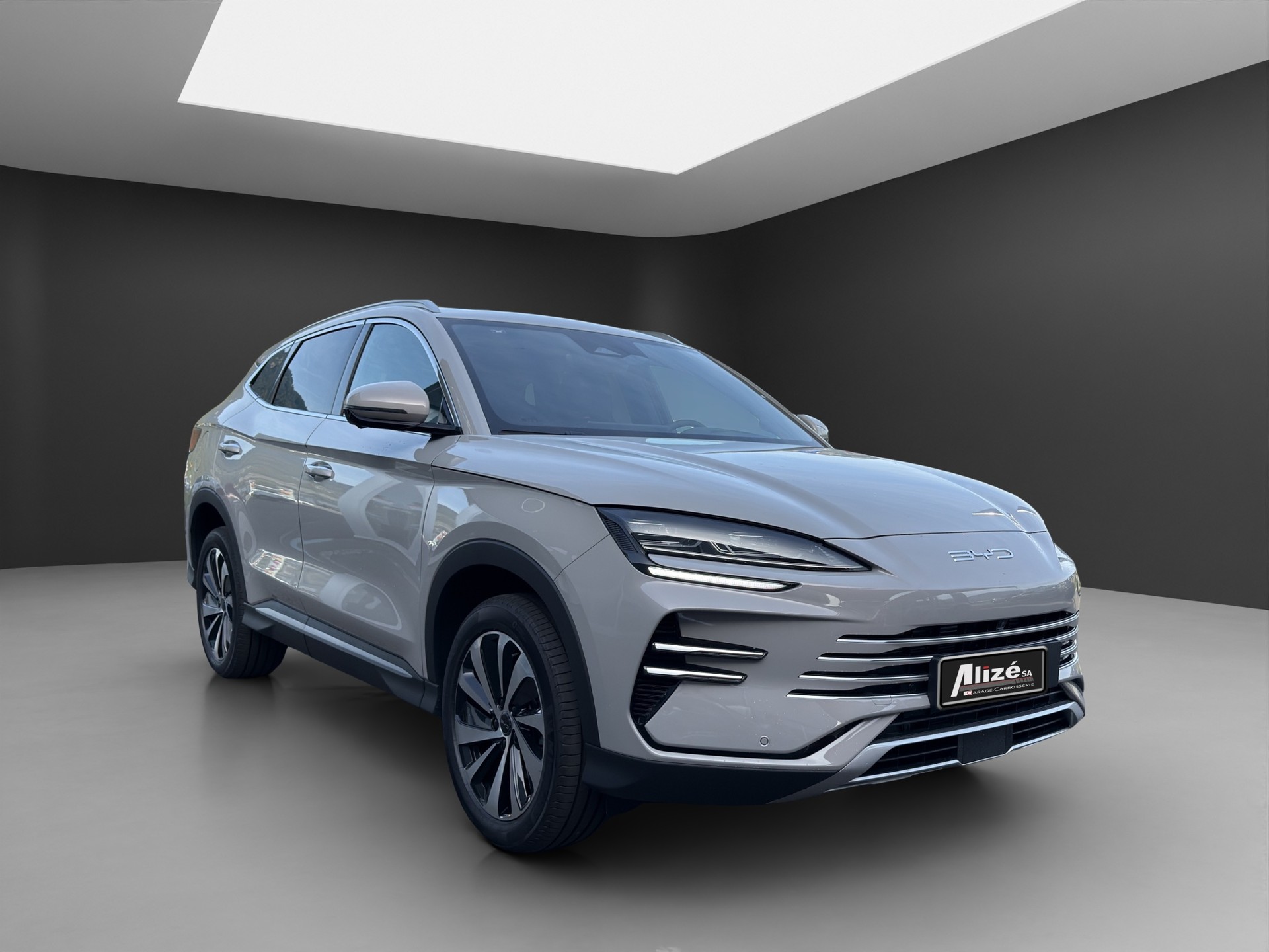 BYD Seal U DM-i Design AWD-image-8